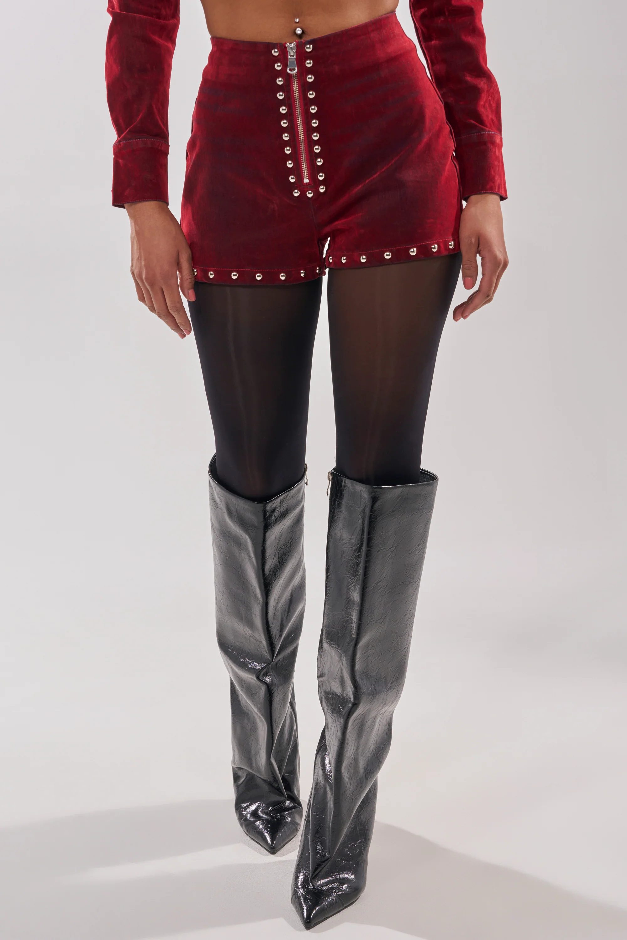 RODEO VIBES VELVET DENIM STUDDED SHORT - Akira Wear