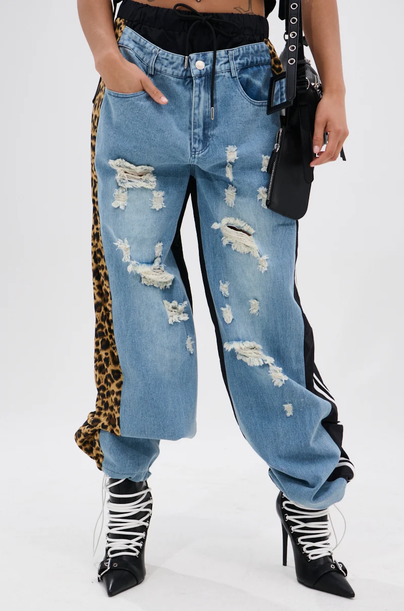 WILDIN' OUT DENIM TRACKPANTS - Akira Wear