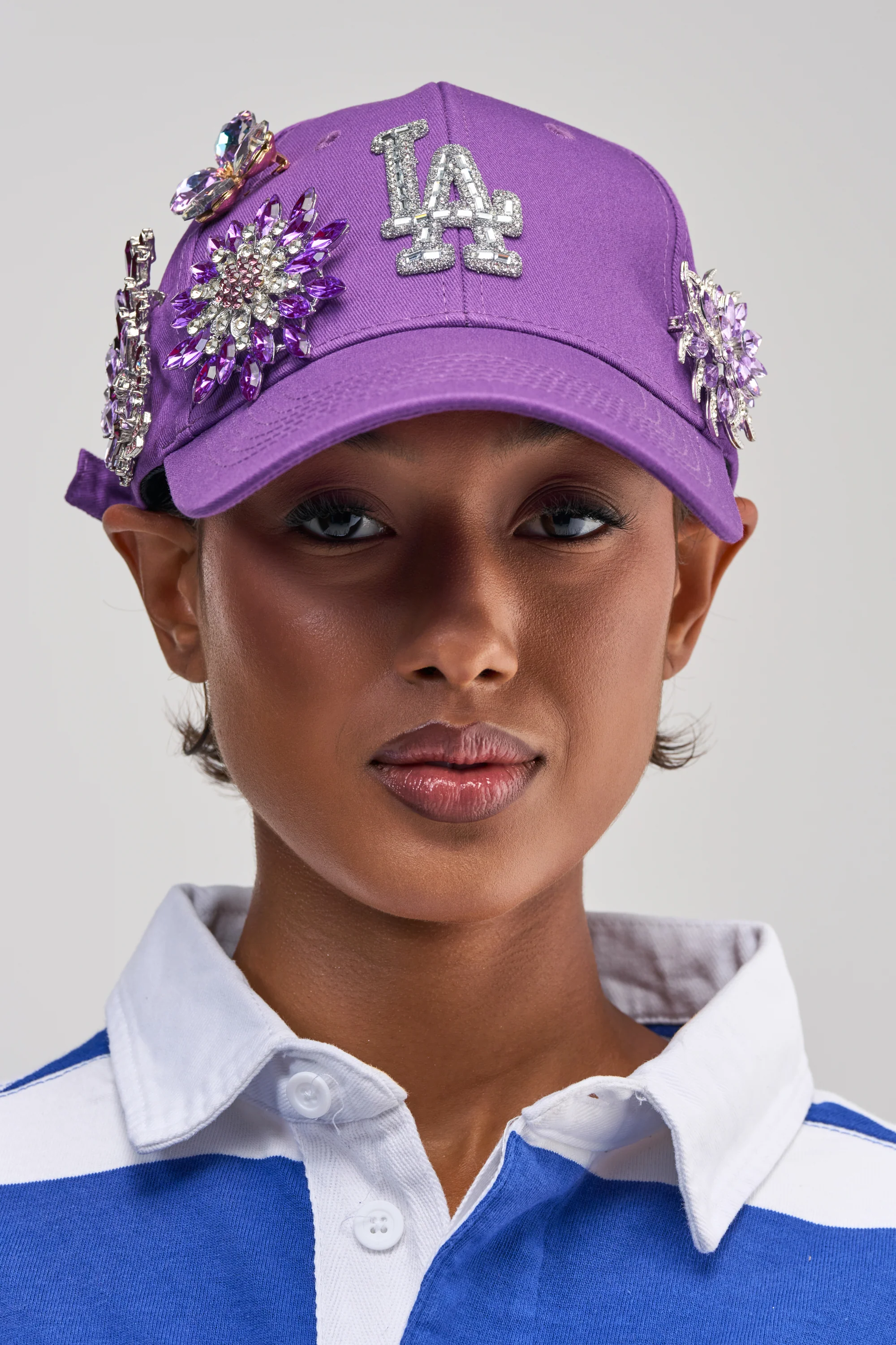 LA BADDIE HAT - Akira Wear