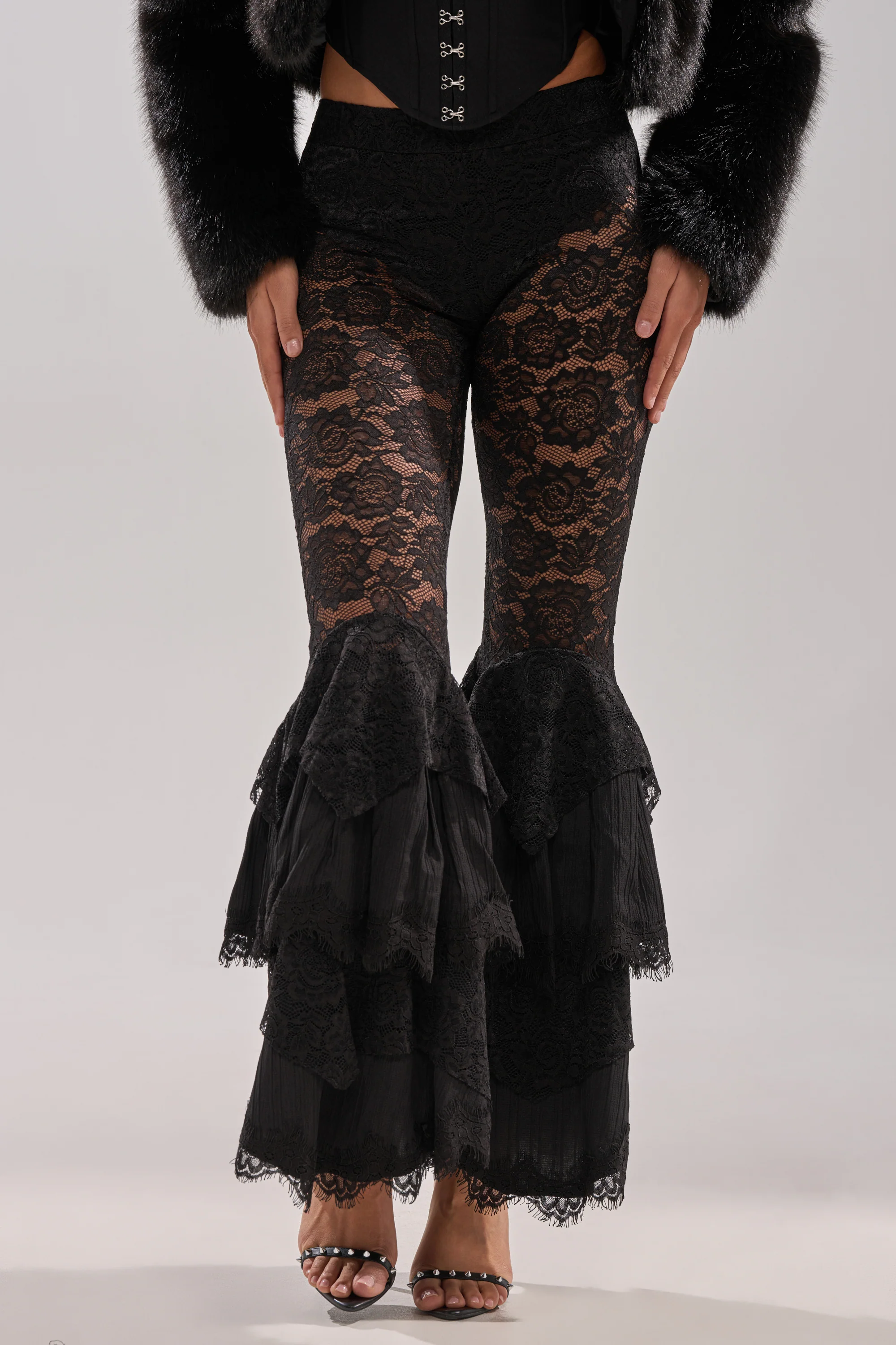 COACHELLA LACE RUFFLE PANTS - Akira Wear