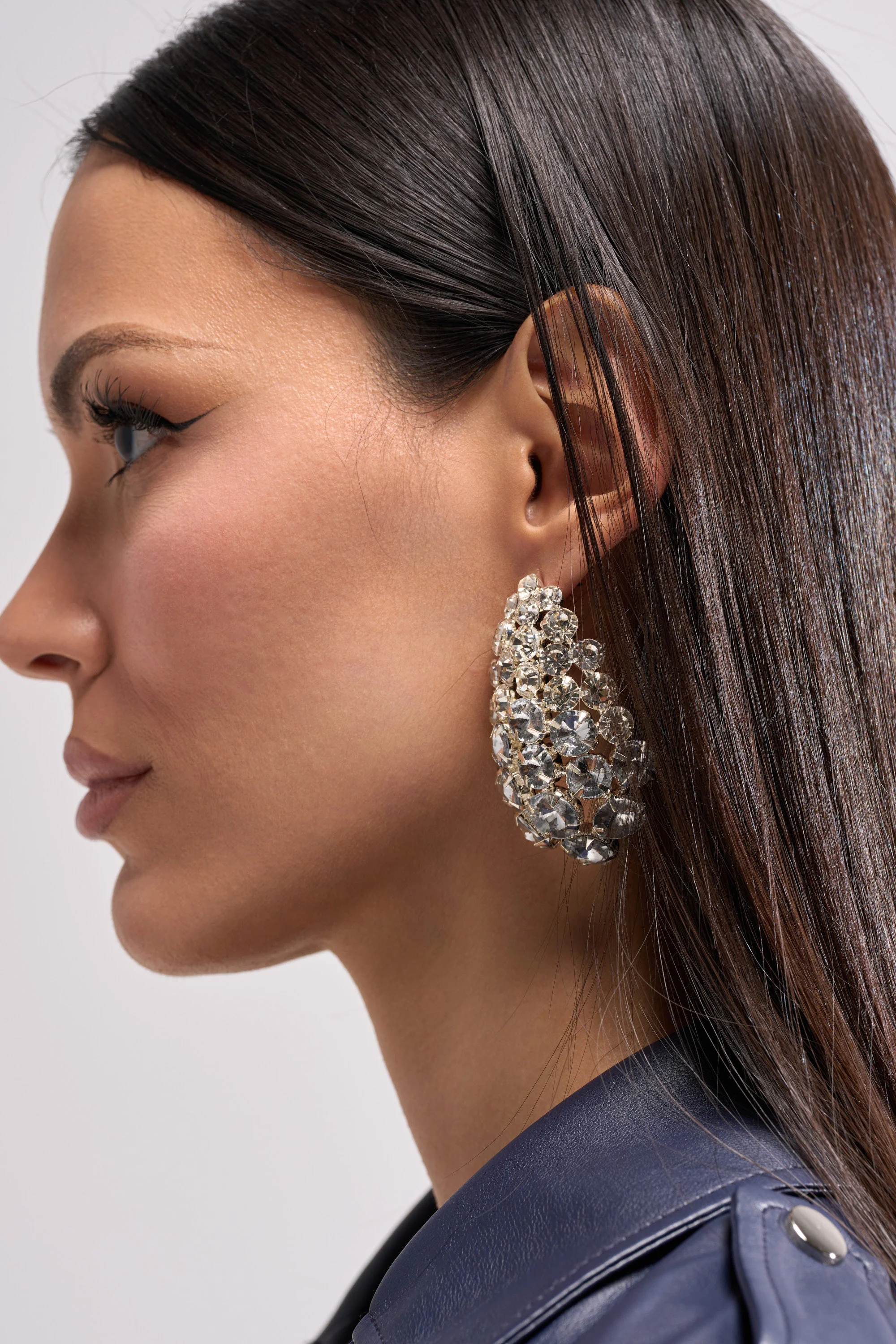 NIGHT IS YOUNG EARRING - Akira Wear
