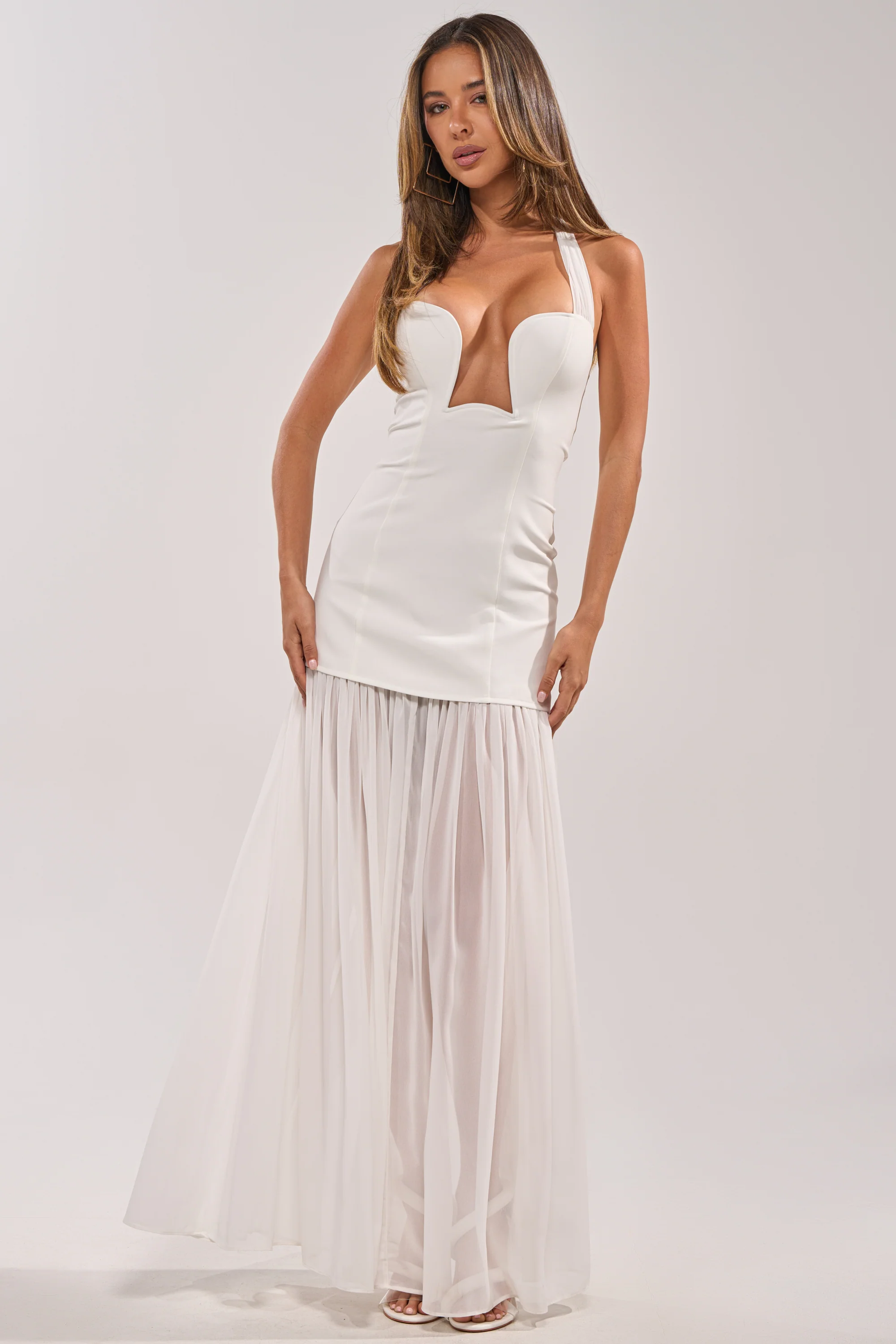 ANGEL ENERGY MAXI DRESS IN WHITE - Akira Wear