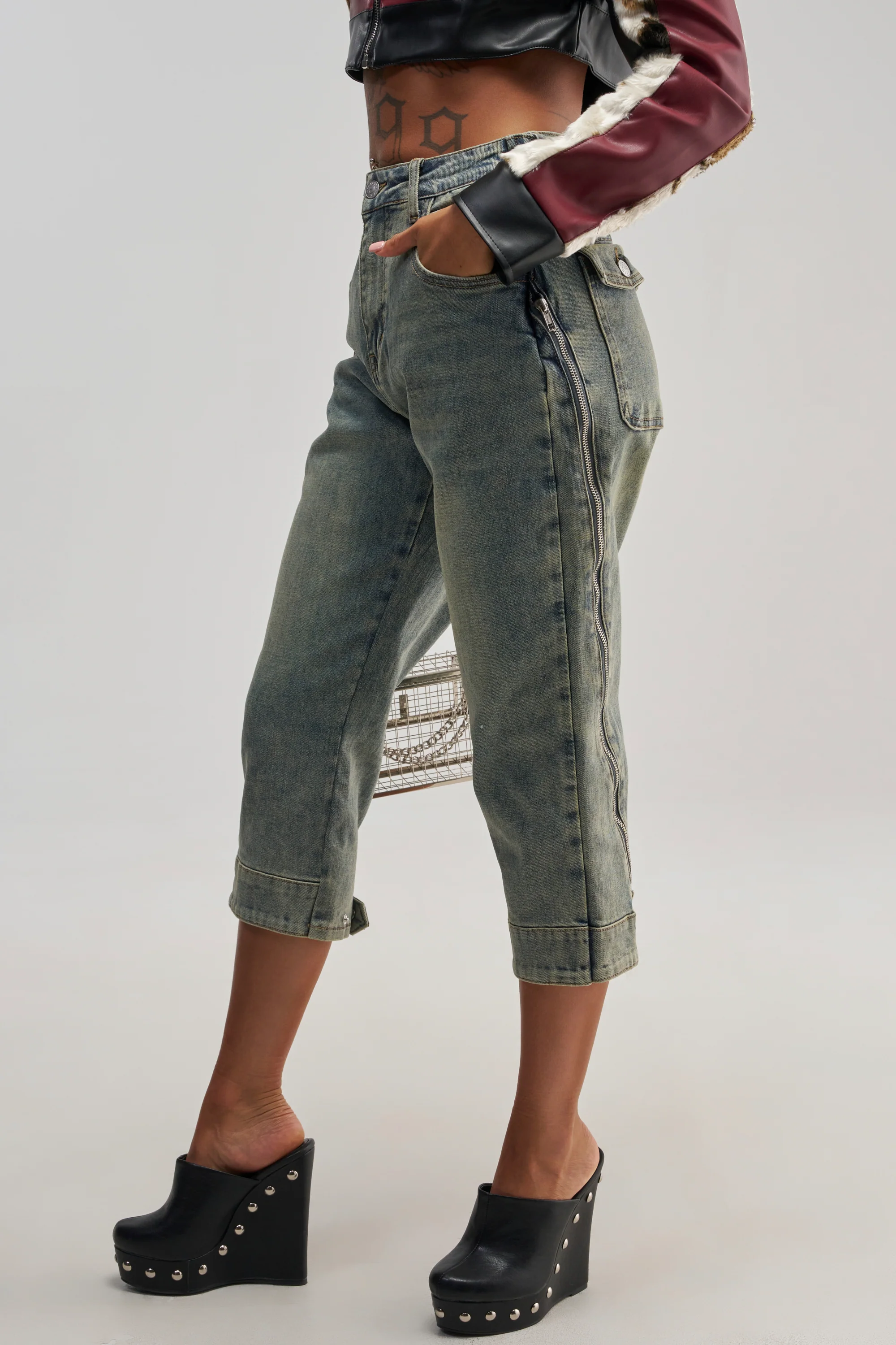 GIRLY POP CAPRI - Akira Wear