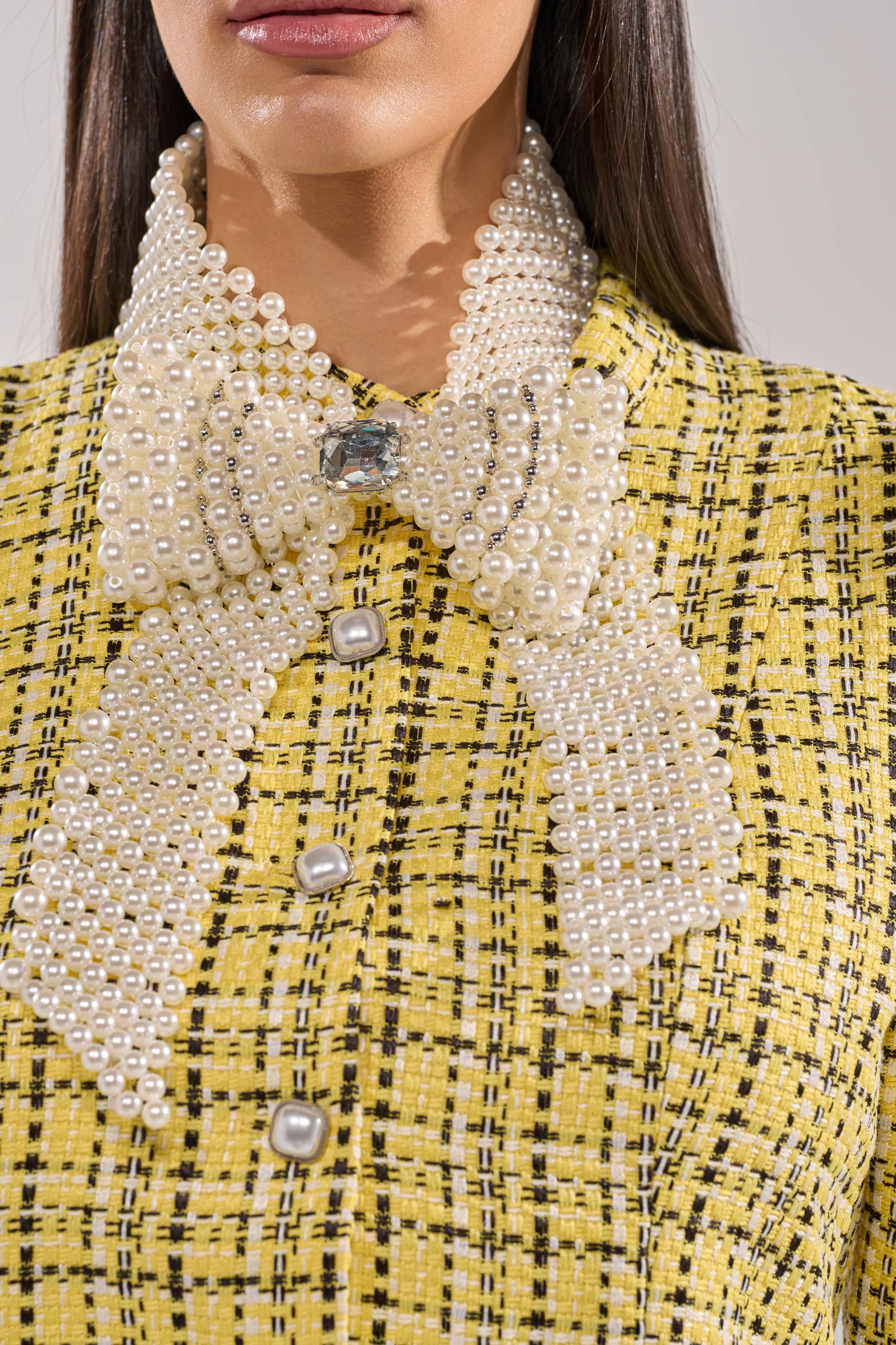 BUTTONED UP PEARL COLLAR - Akira Wear