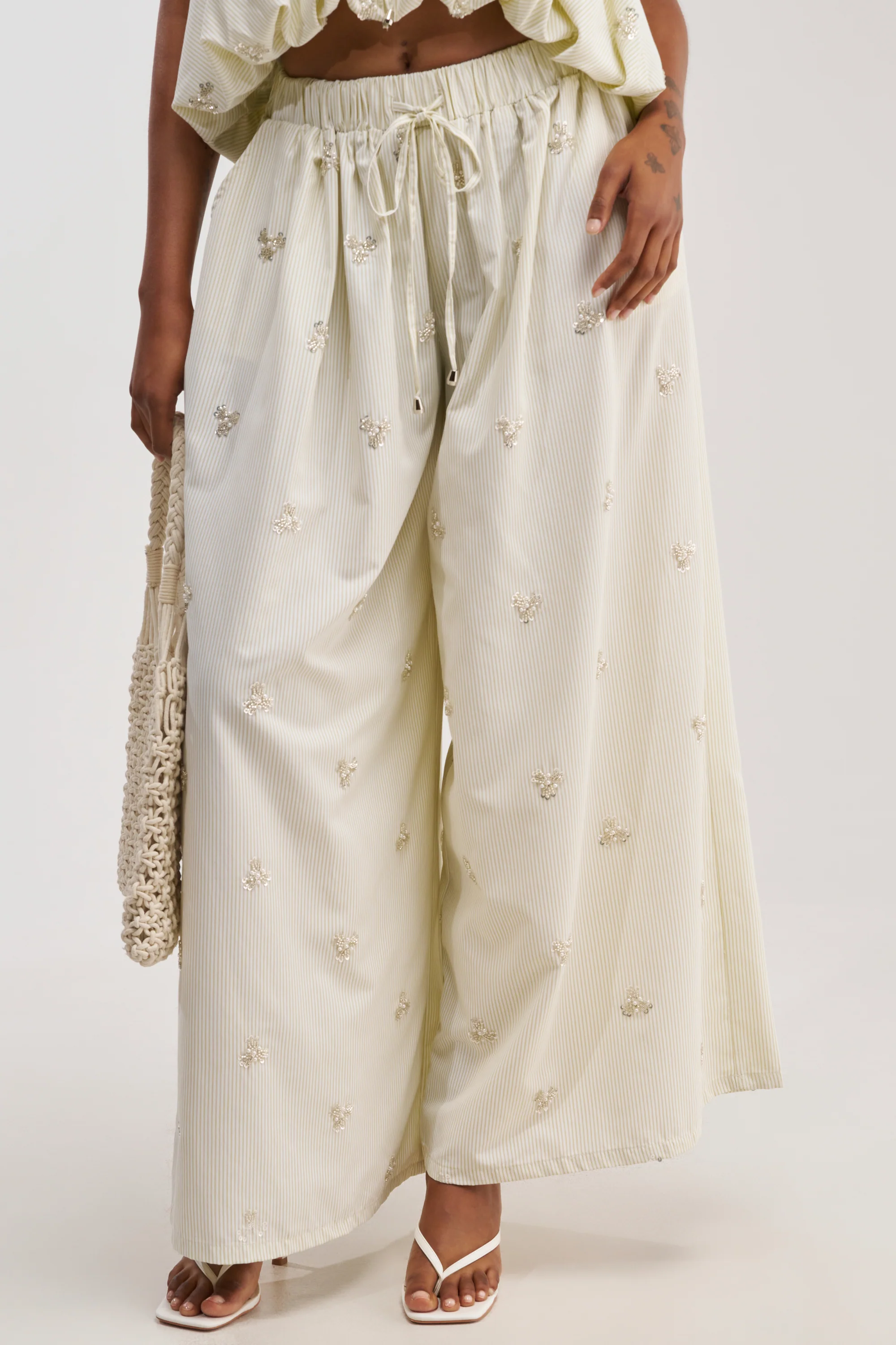 LIGHT AND AIRY POPLIN PANT - Akira Wear