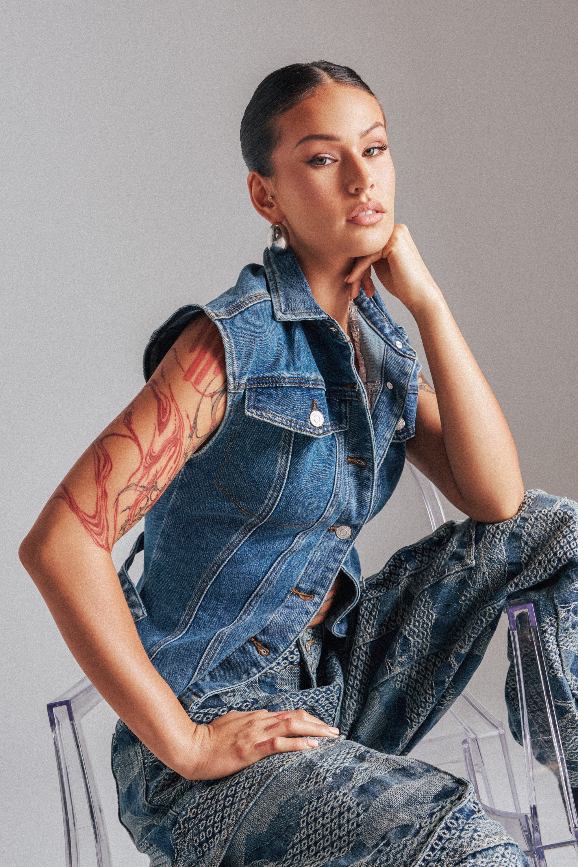 LILY DENIM BUTTON DOWN IN MEDIUM BLUE DENIM - Akira Wear