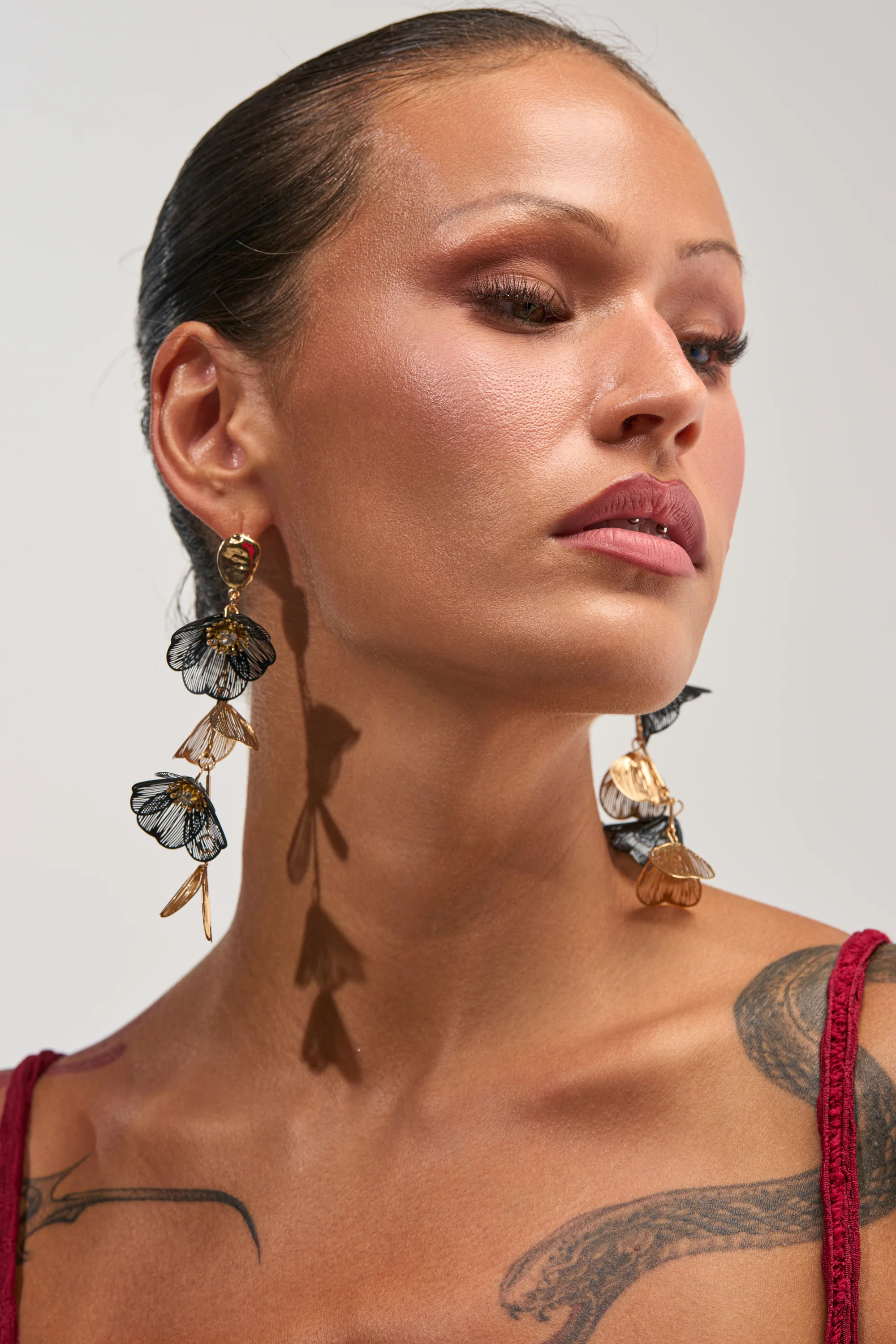 TWO-TONE FLORAL DROP EARRINGS - Akira Wear