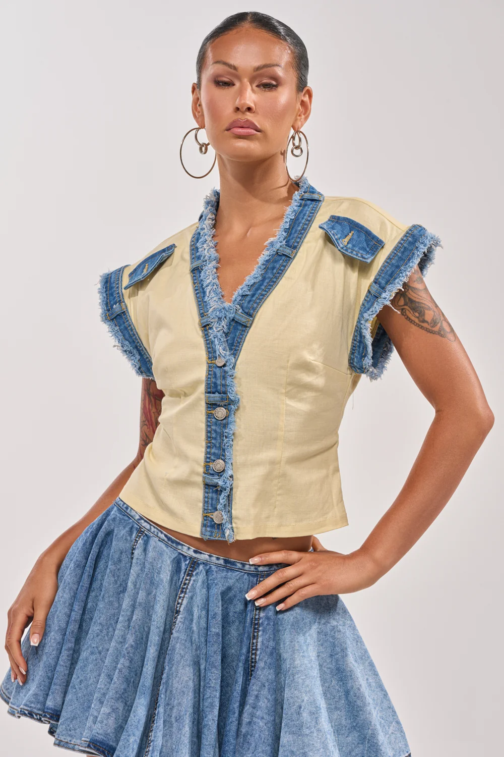 DO YOU LOVE ME BUTTON DOWN - Akira Wear