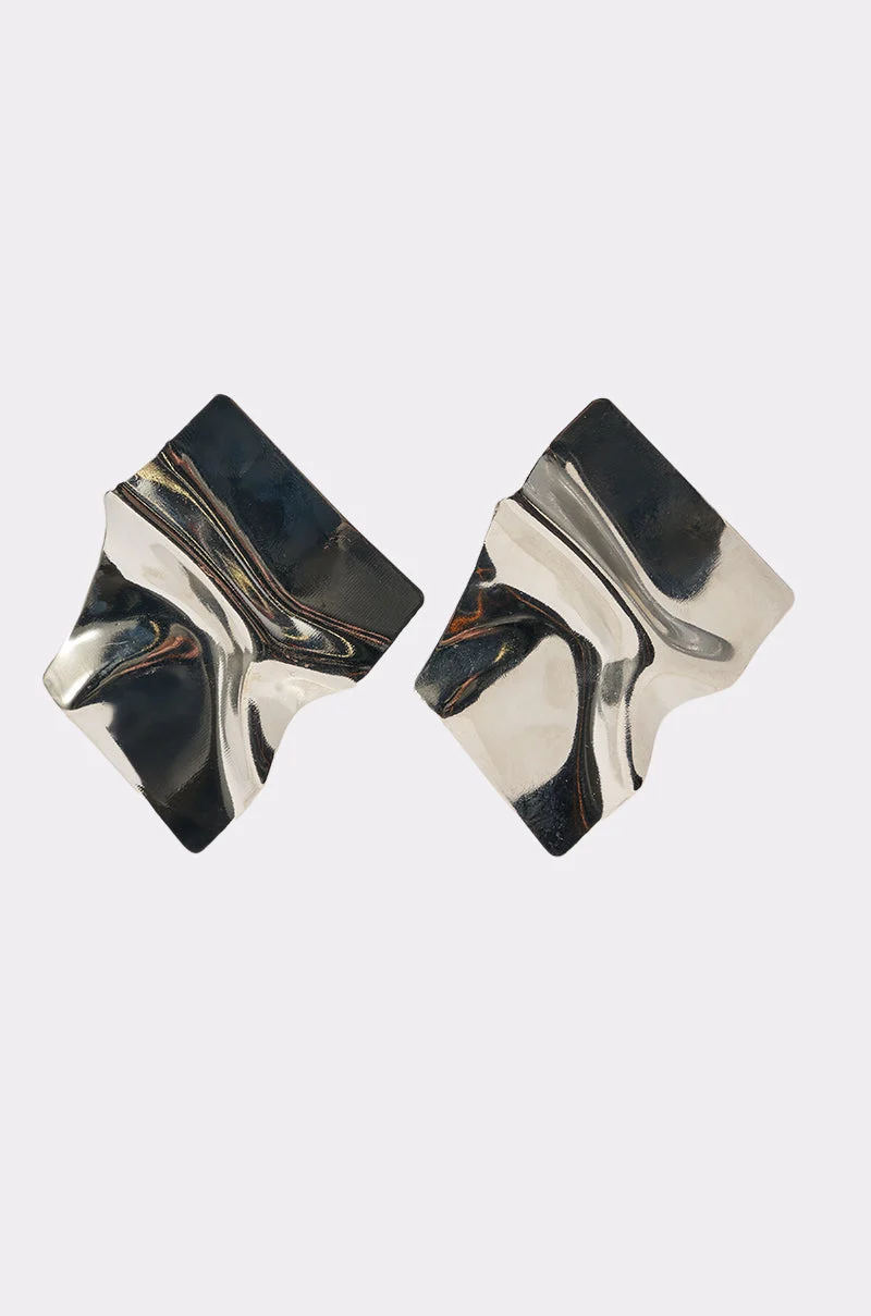 MIRROR MIRROR OVERSIZED STUDS - Akira Wear