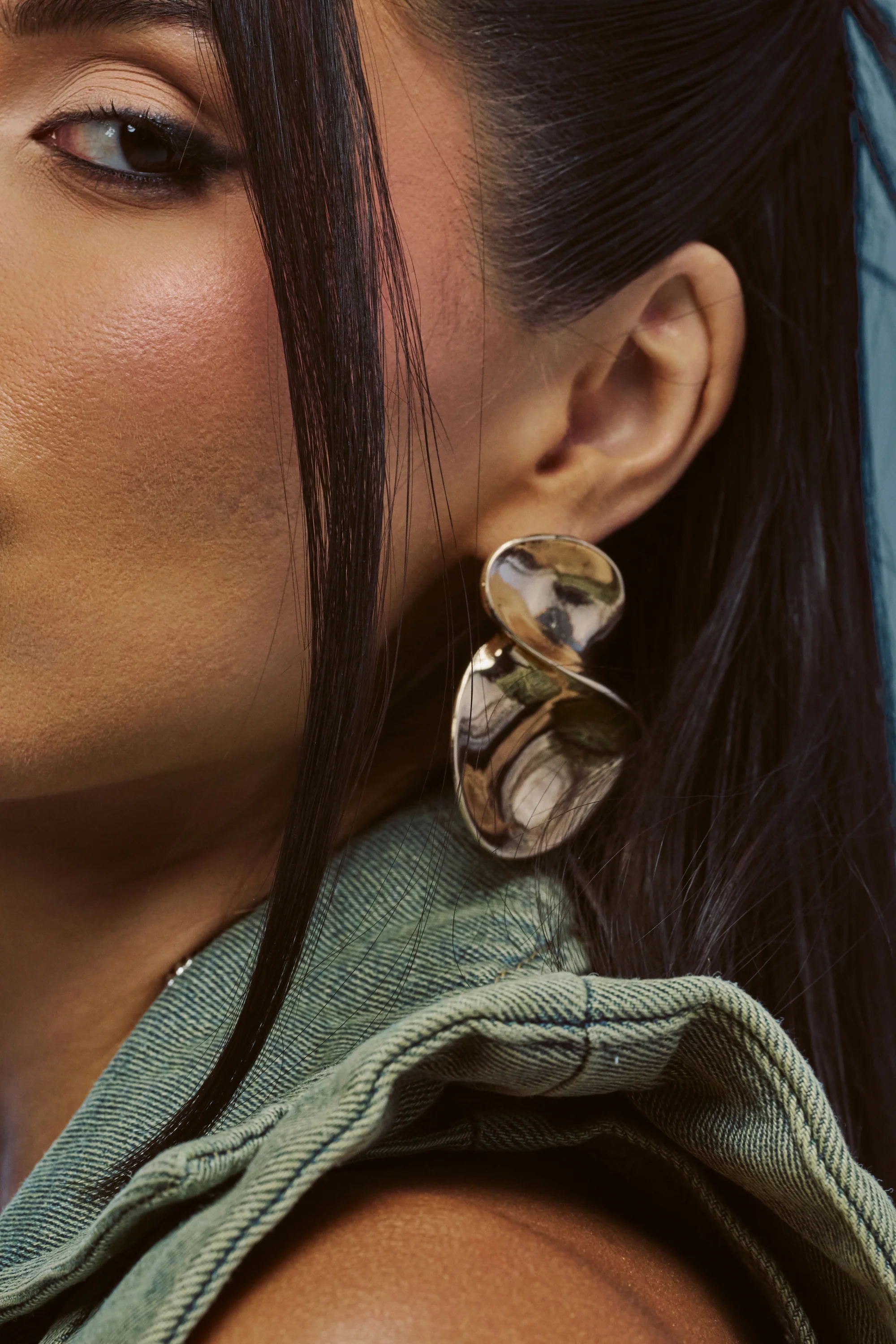 DRIPPIN’ IN GOLD EARRINGS - Akira Wear