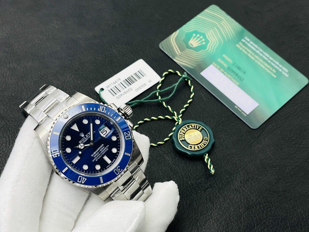 Rolex Submariner Date 