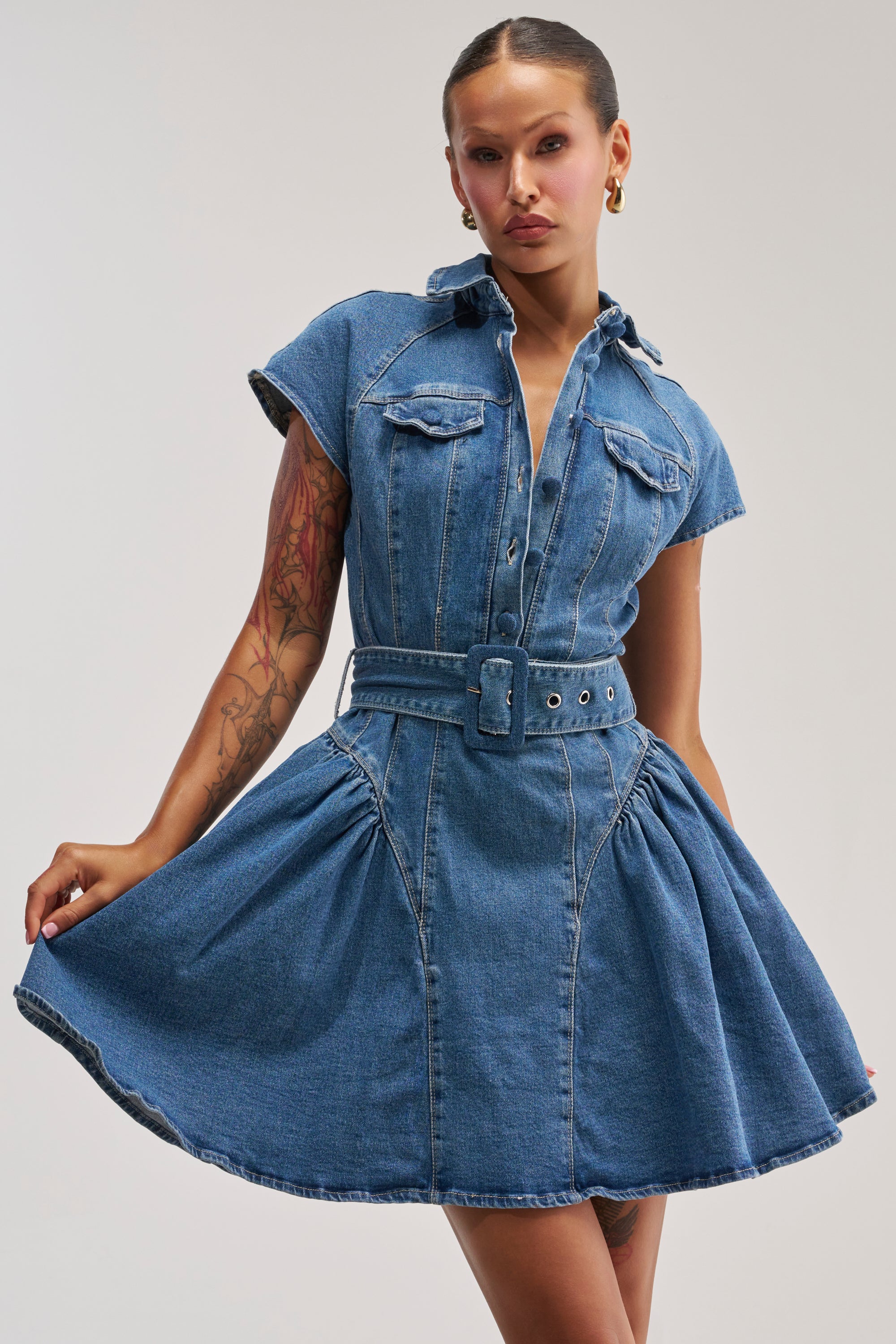 SADIE BUTTON UP DENIM MINI DRESS IN MEDIUM WASH DENIM - Akira Wear