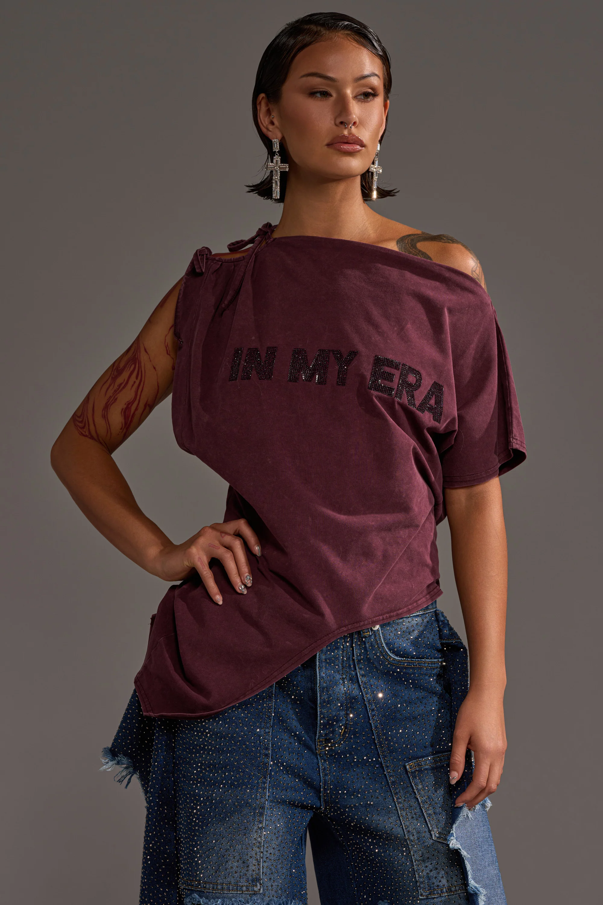 IN MY ERA OFF-THE-SHOULDER TEE - Akira Wear