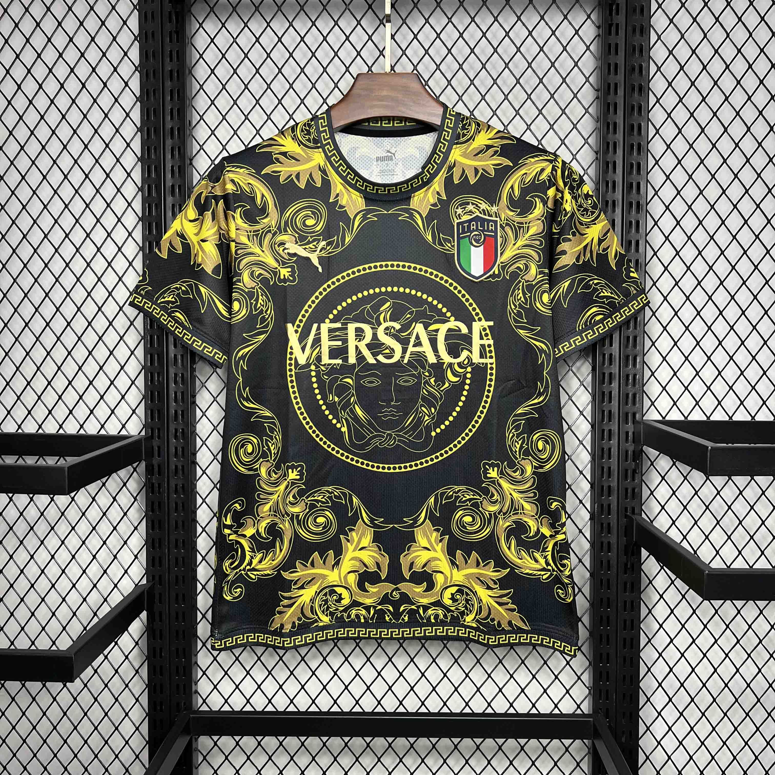Italy Soccer Jersey x Versace Gold Special Edition Custom Shirt 2022 - Jersey