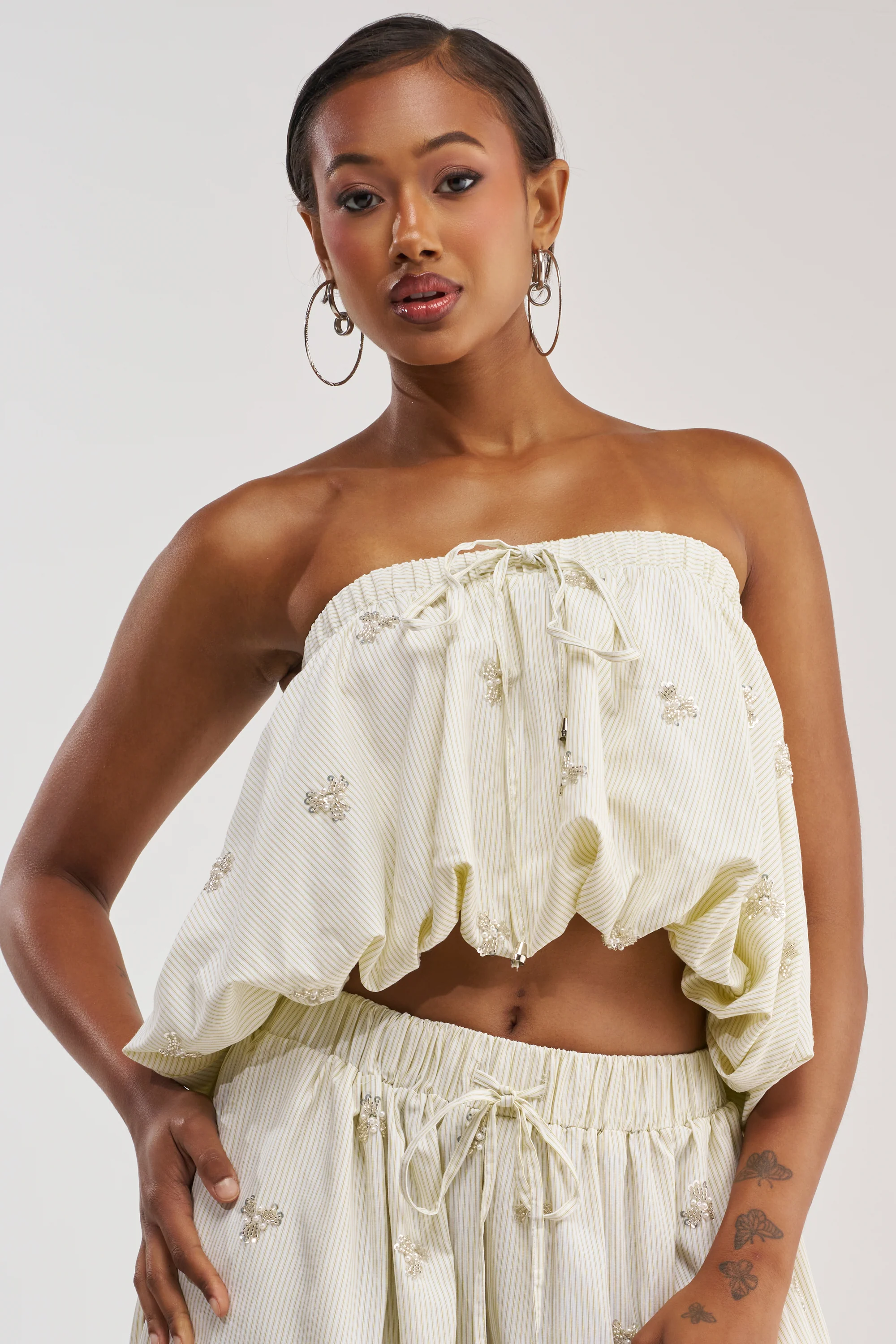 LIGHT AND AIRY POPLIN BLOUSE - Akira Wear