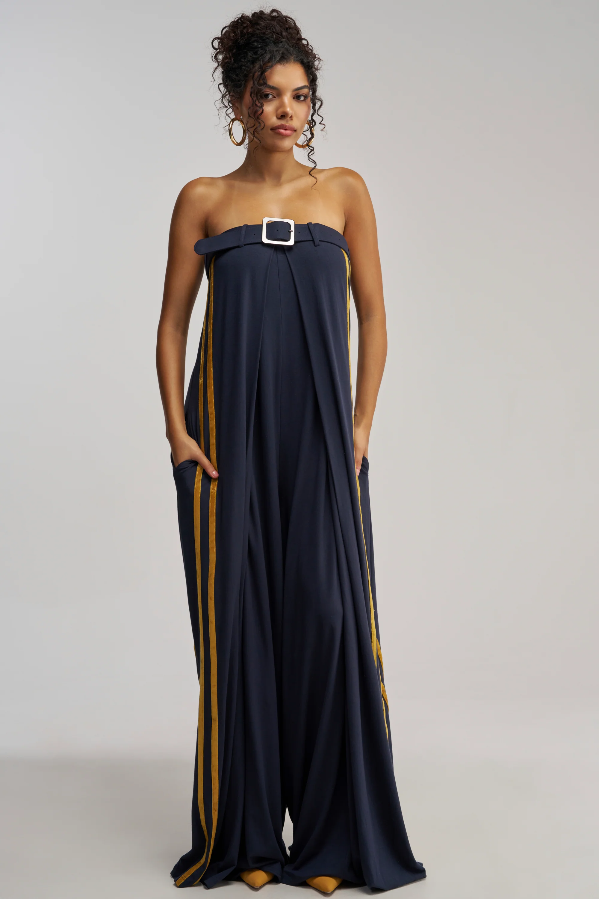 RUN THE SHOW JUMPSUIT IN NAVY - Akira Wear