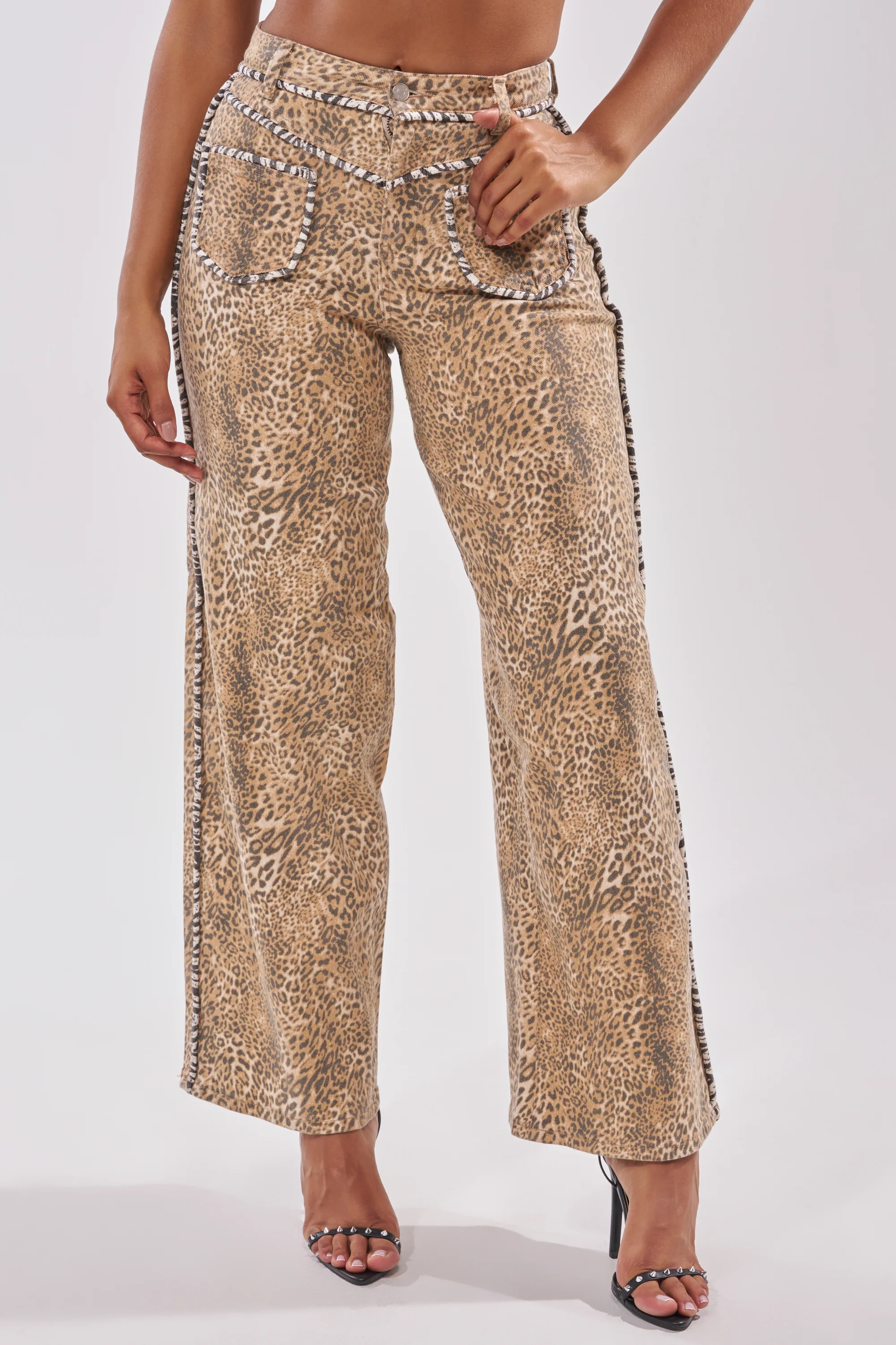 IN THE WILD LEOPARD DENIM - Akira Wear