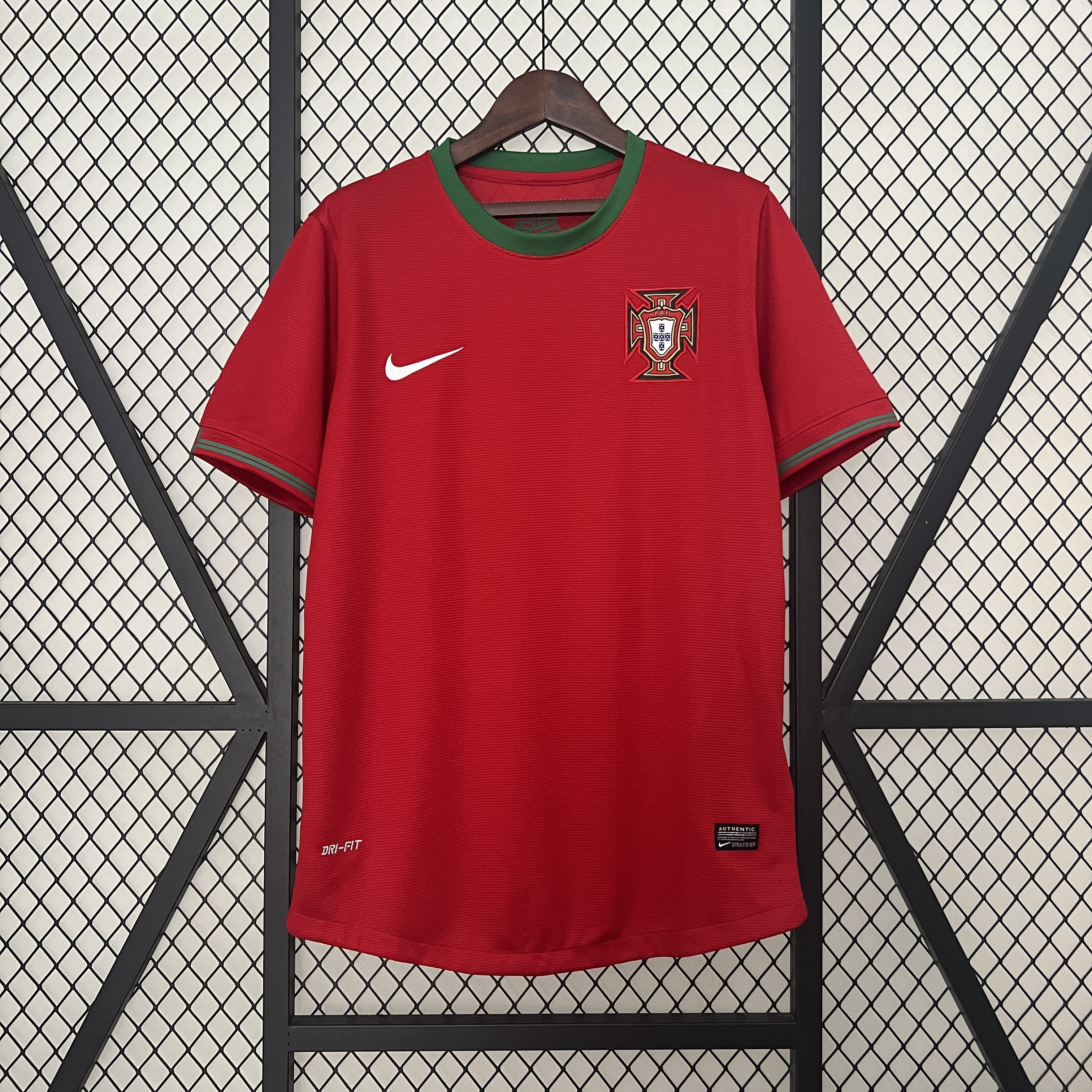 Portugal Retro Soccer Jersey Home Custom Shirt 2012 - Jersey