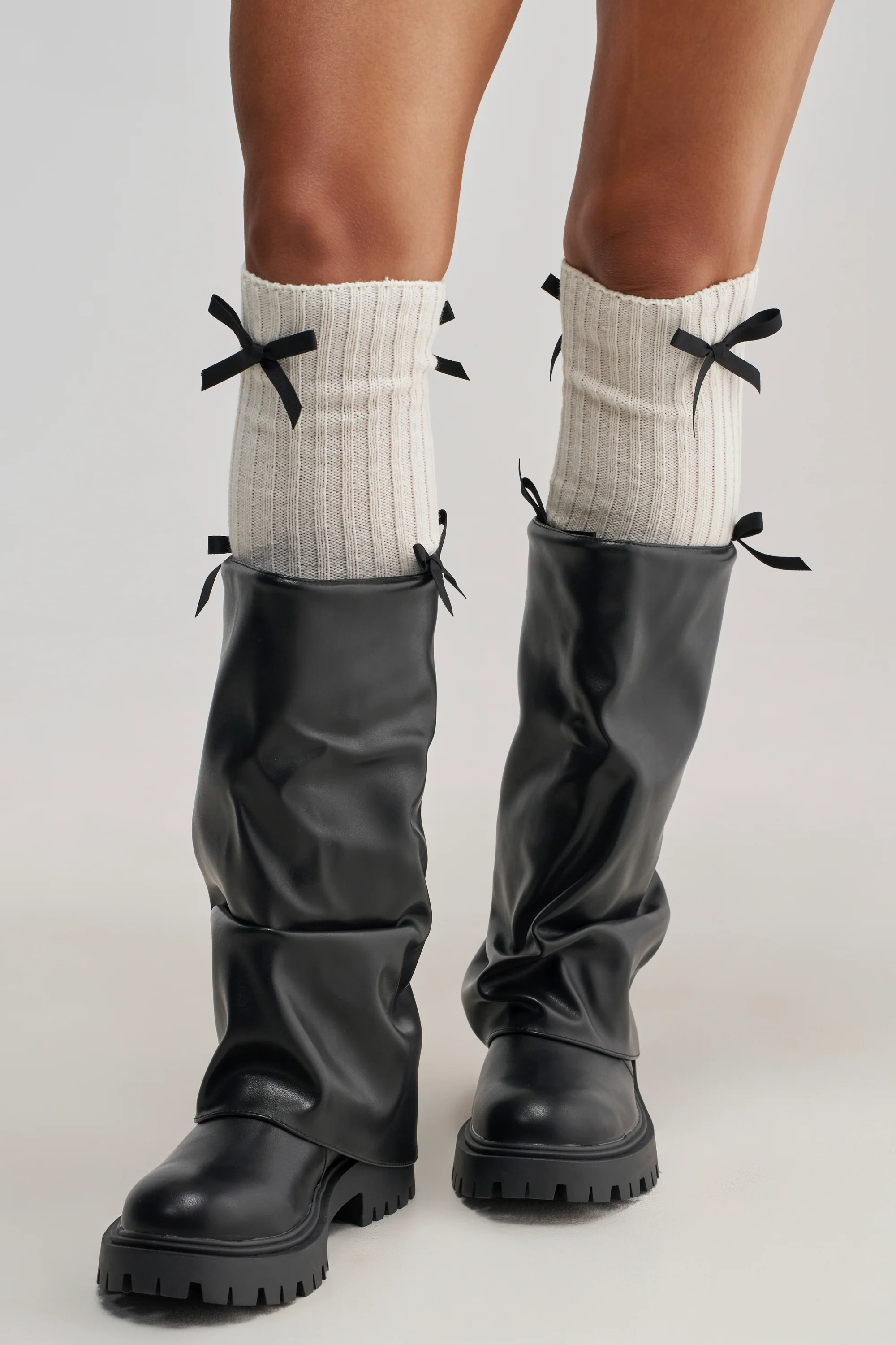 GIRLY POP LEG WARMERS - Akira Wear