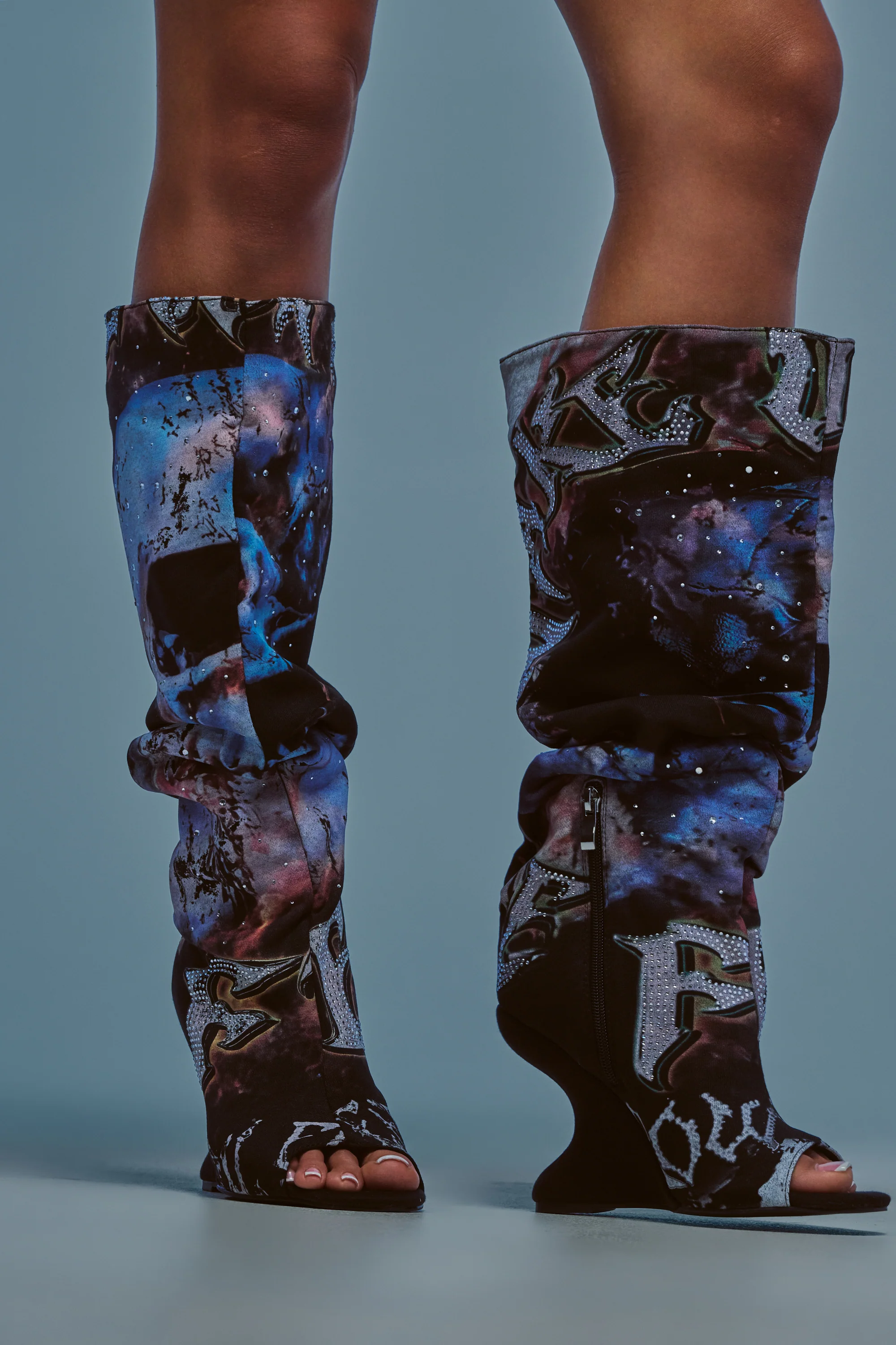 AKIRA GOLD NINE LIVES GRAPHIC OPEN TOE WEDGE BOOT - Akira Wear
