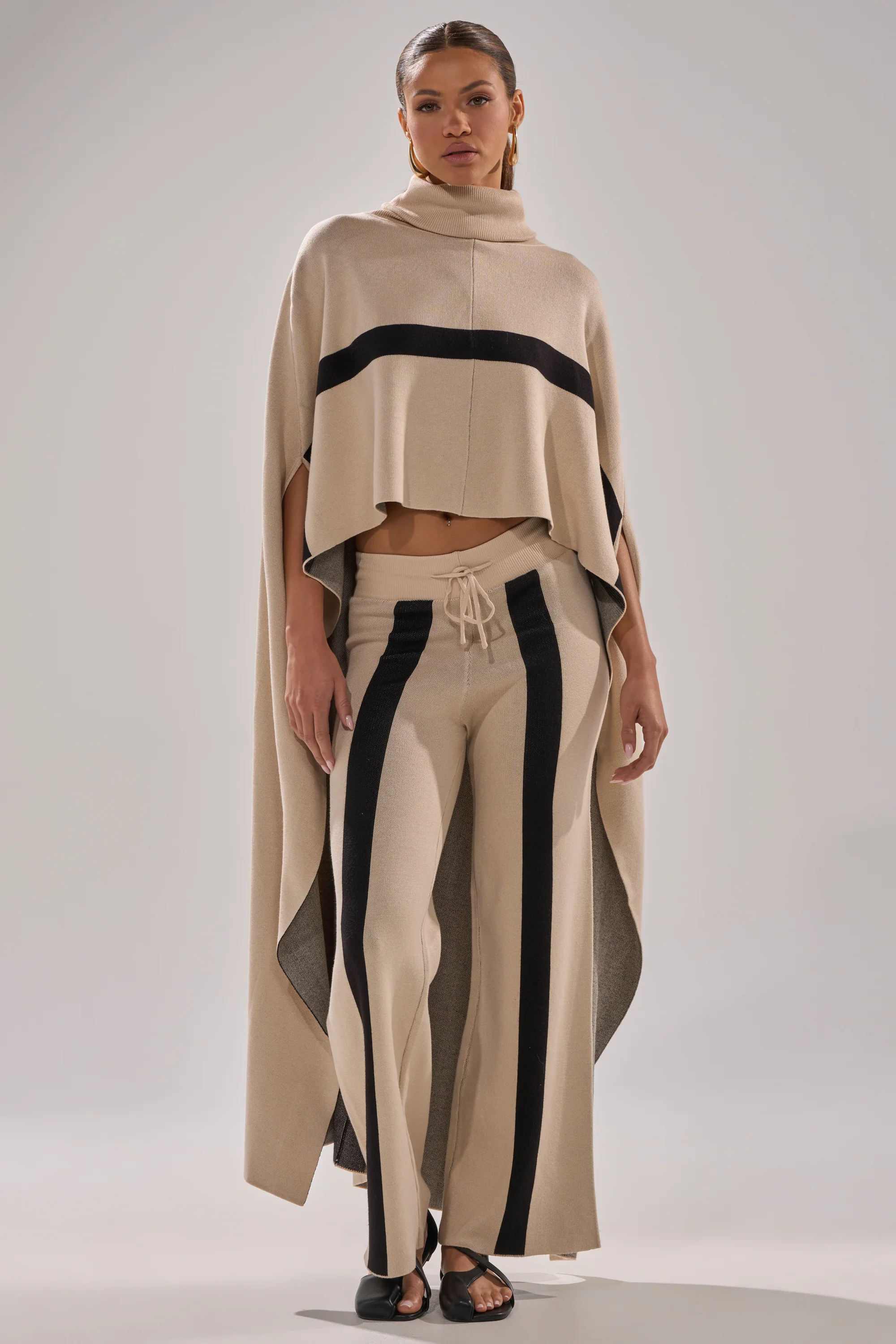 CLAUDIA TURTLENECK SWEATER - Akira Wear