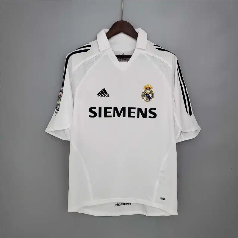 Real Madrid Retro Jersey Home Custom Soccer Shirt 2005-06 - Jersey