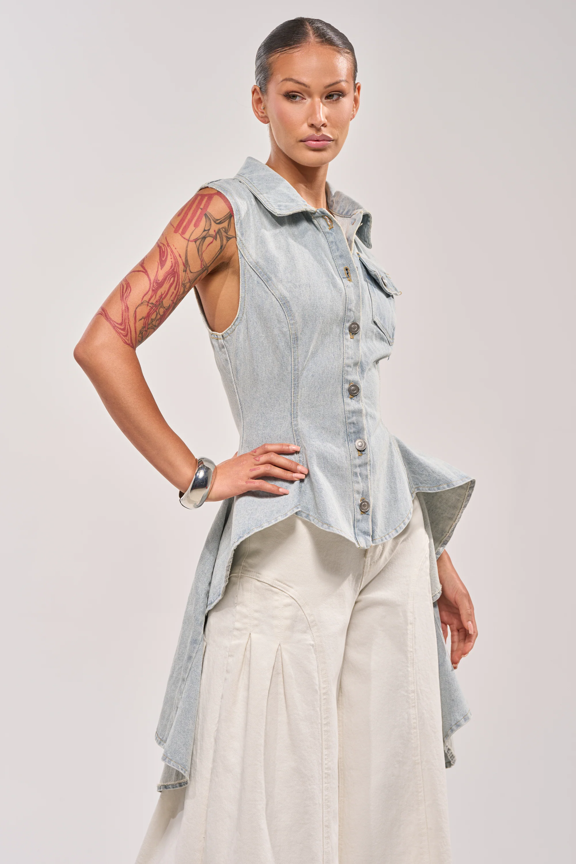 HIGH LOW DENIM VEST - Akira Wear
