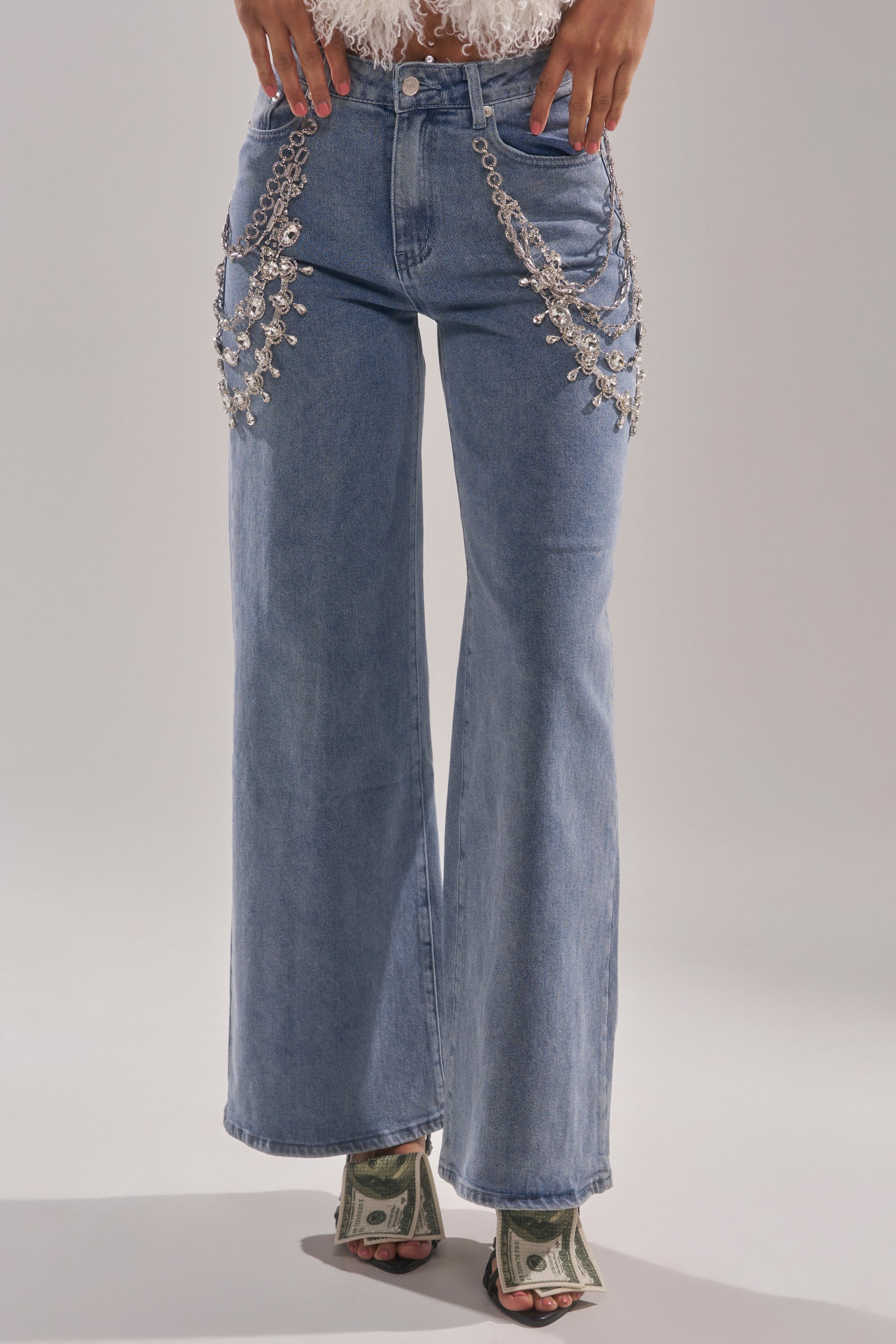 DIAMOND LOVER RELAXED DENIM WITH RHINESTONE - Akira Wear