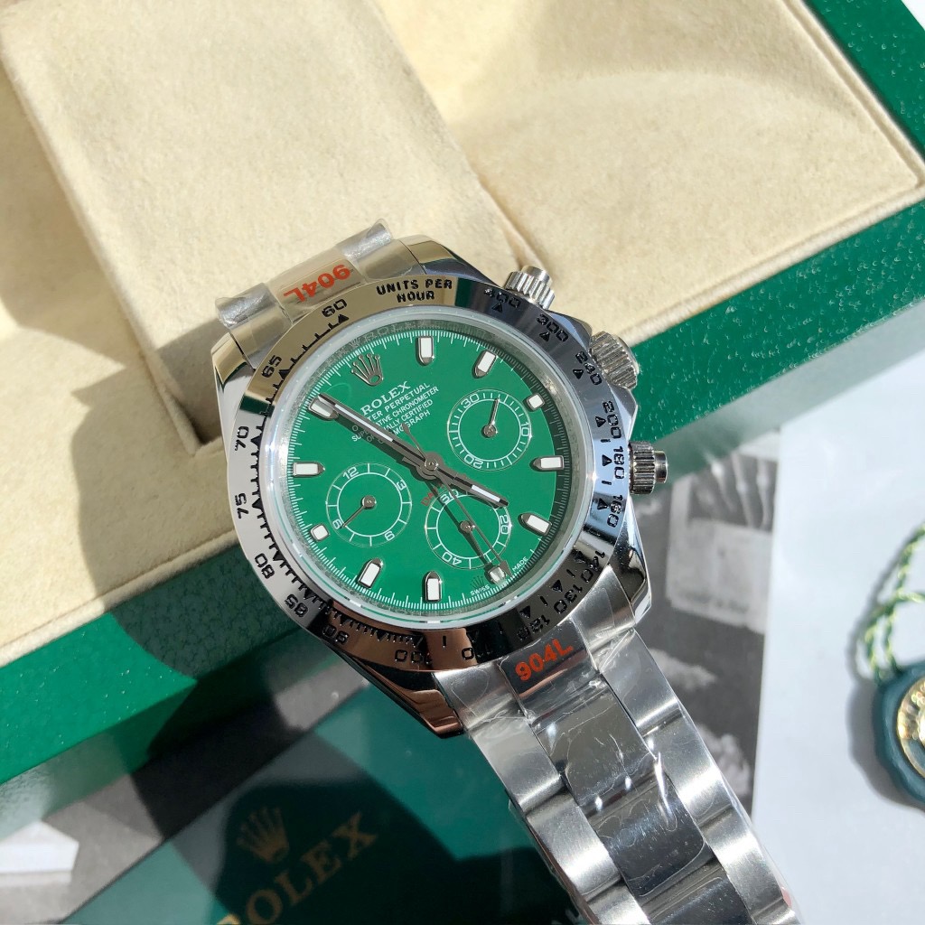 Rolex Cosmograph Daytona Green Dial Chronograph Watch