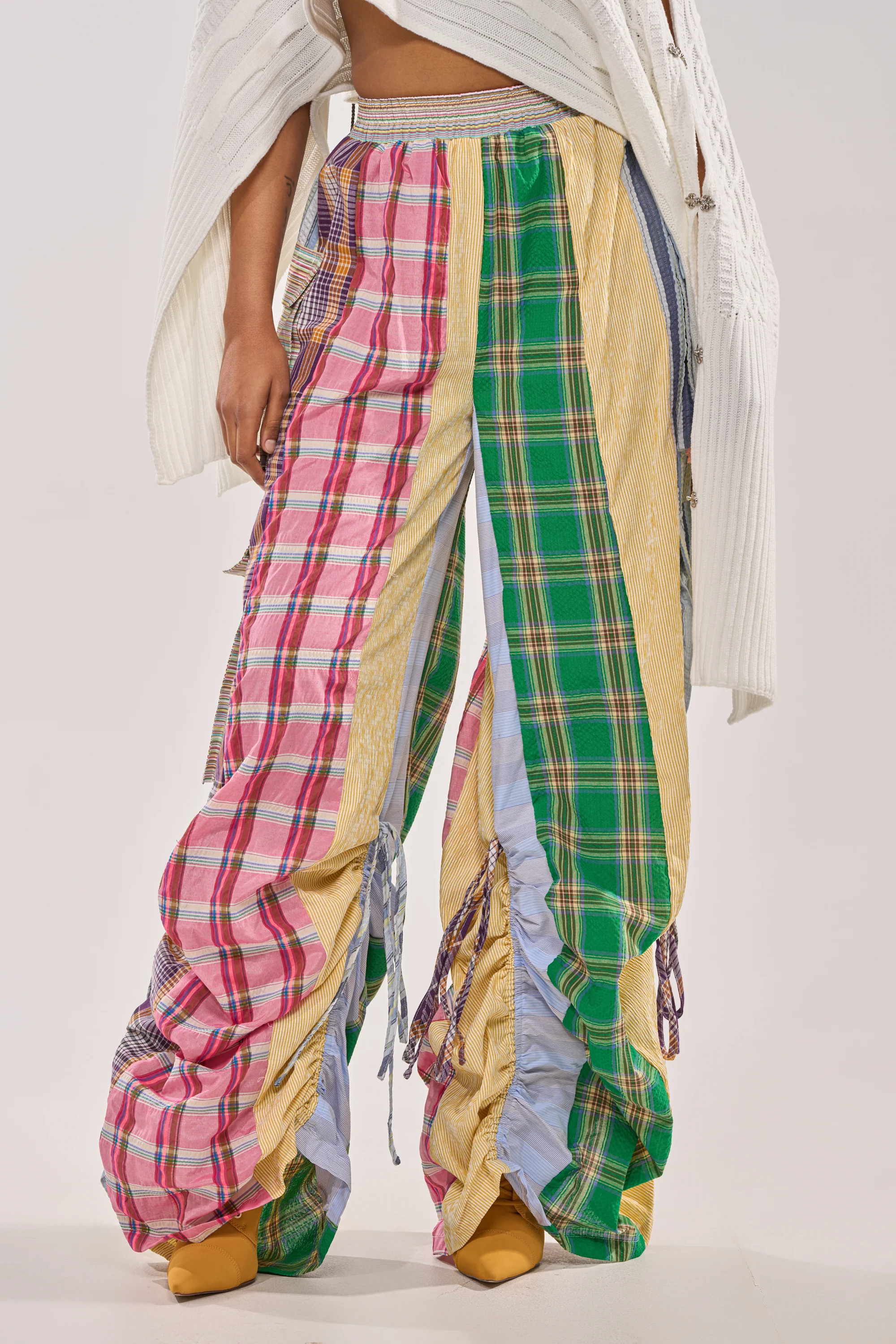 MIXED PLAIDS JOGGER - Akira Wear