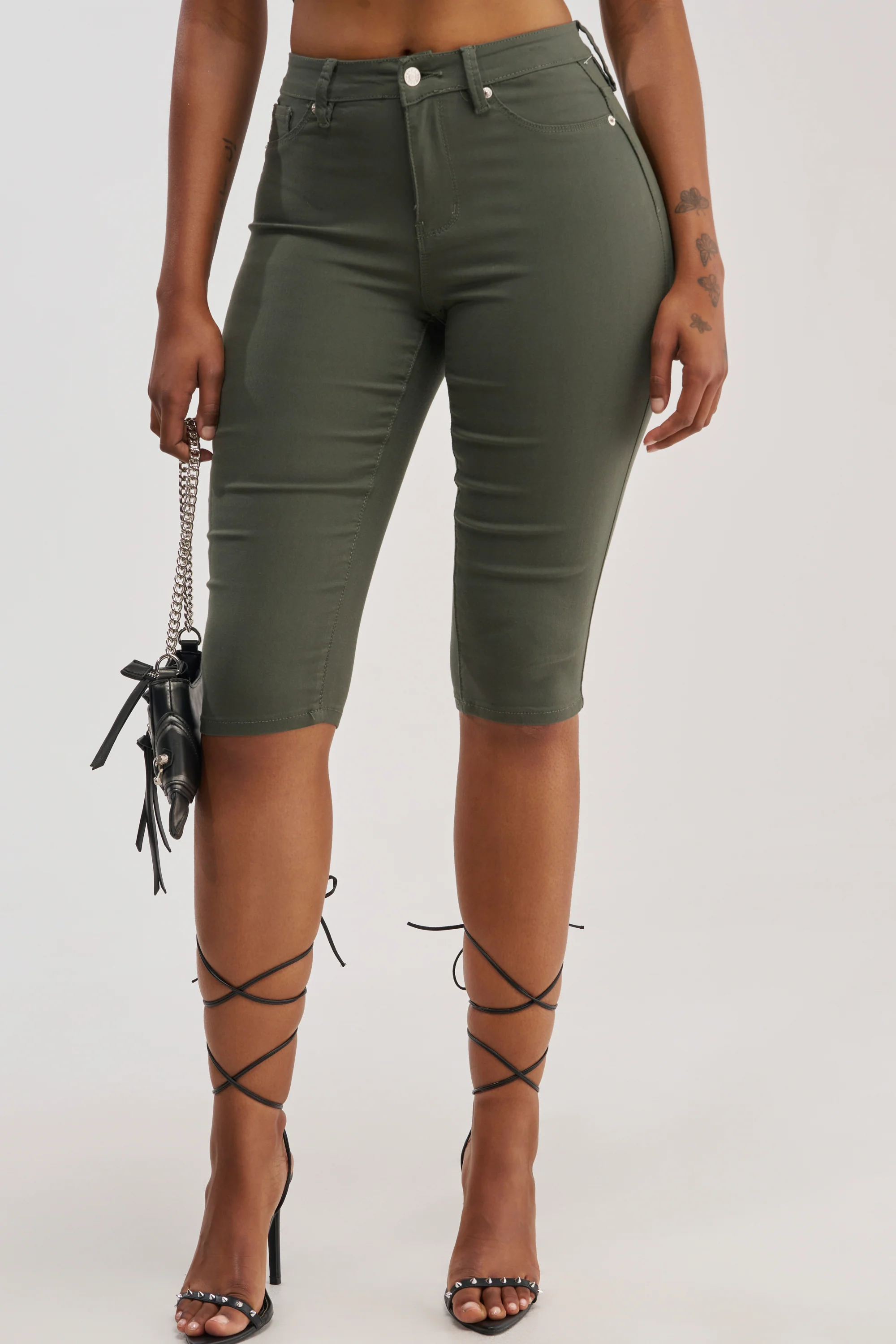 DENIM MUSE CAPRI - Akira Wear