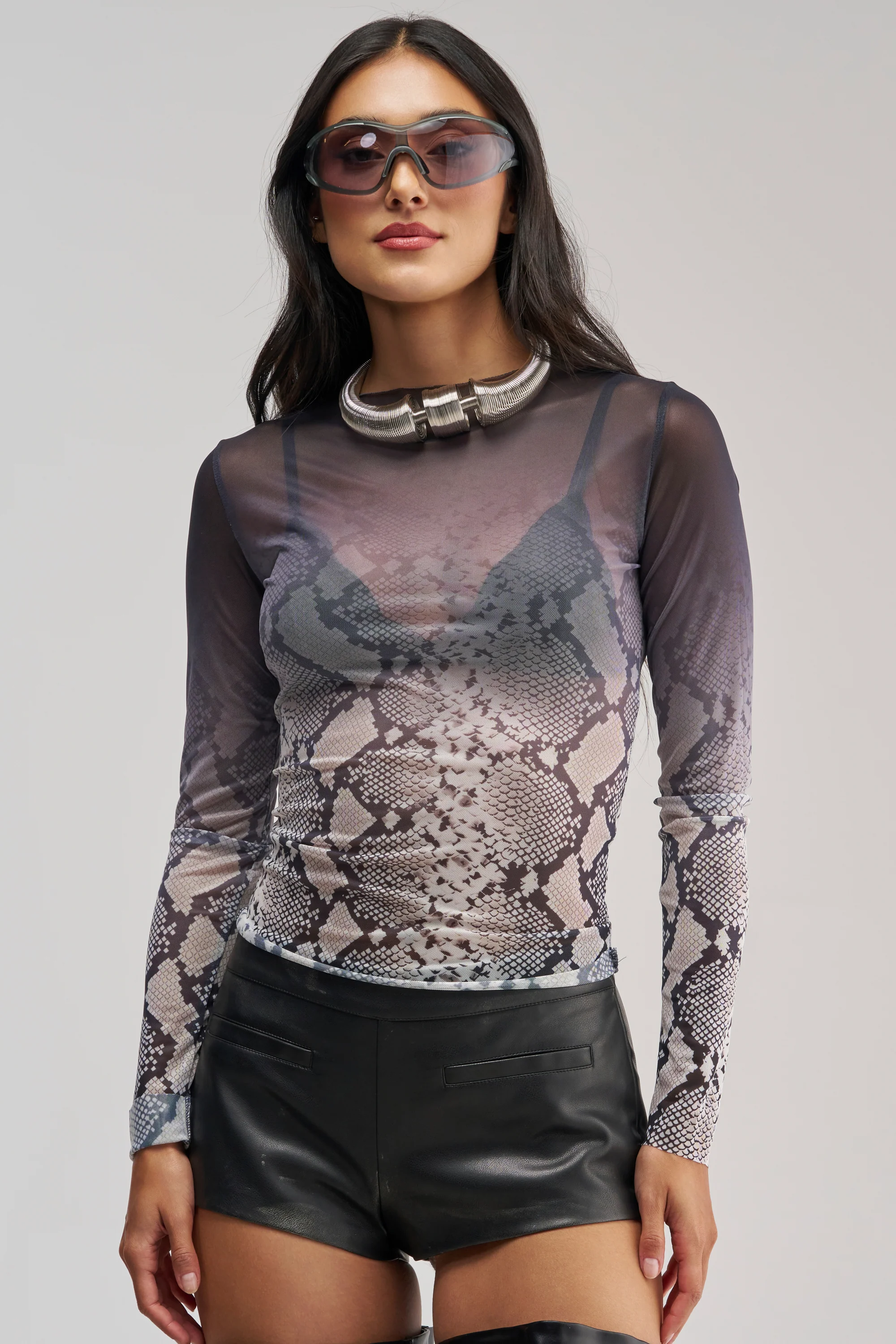 SNAKE EYES OMBRE MESH LONG SLEEVE TOP - Akira Wear