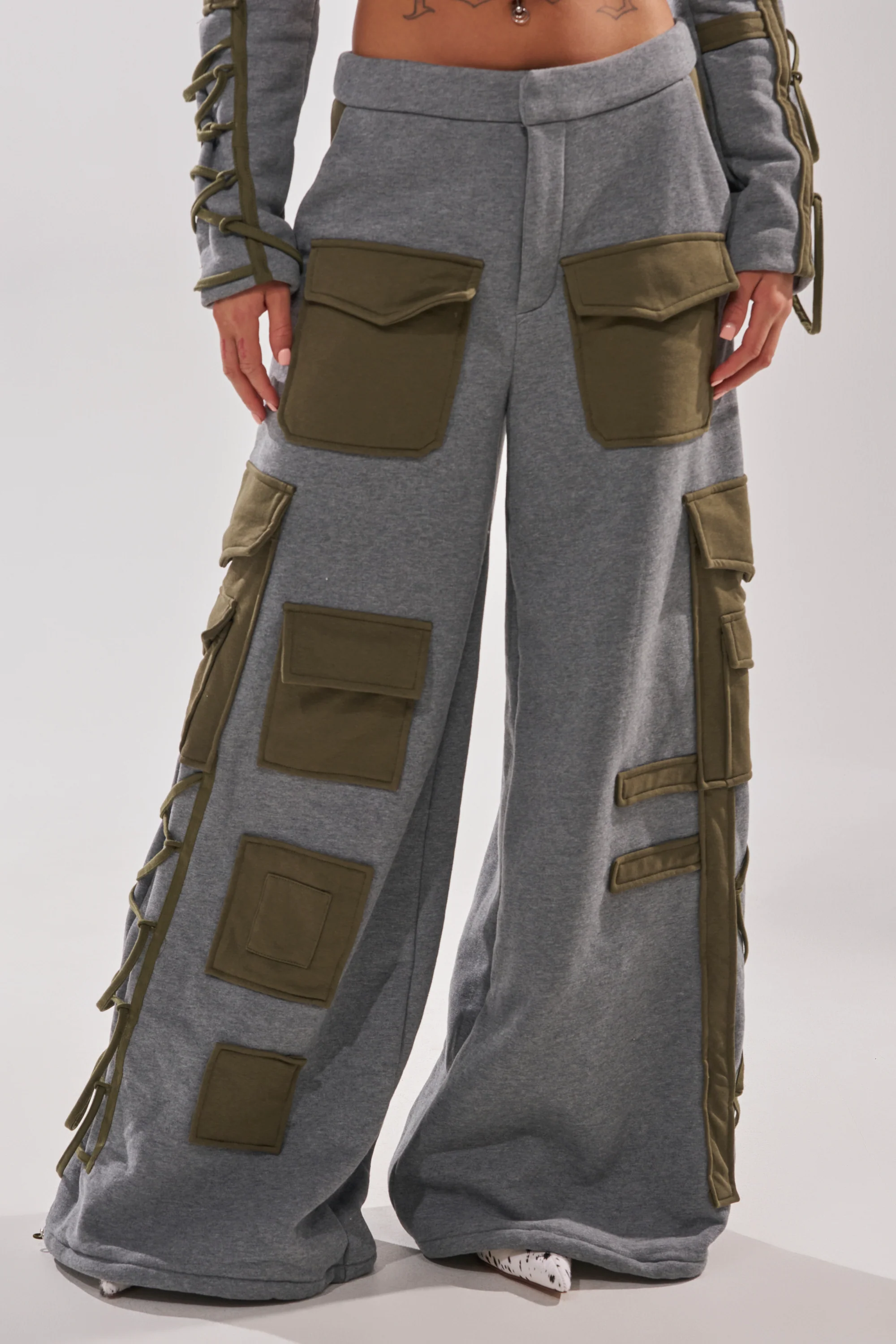 CRAZY IN LOVE TROUSER - Akira Wear