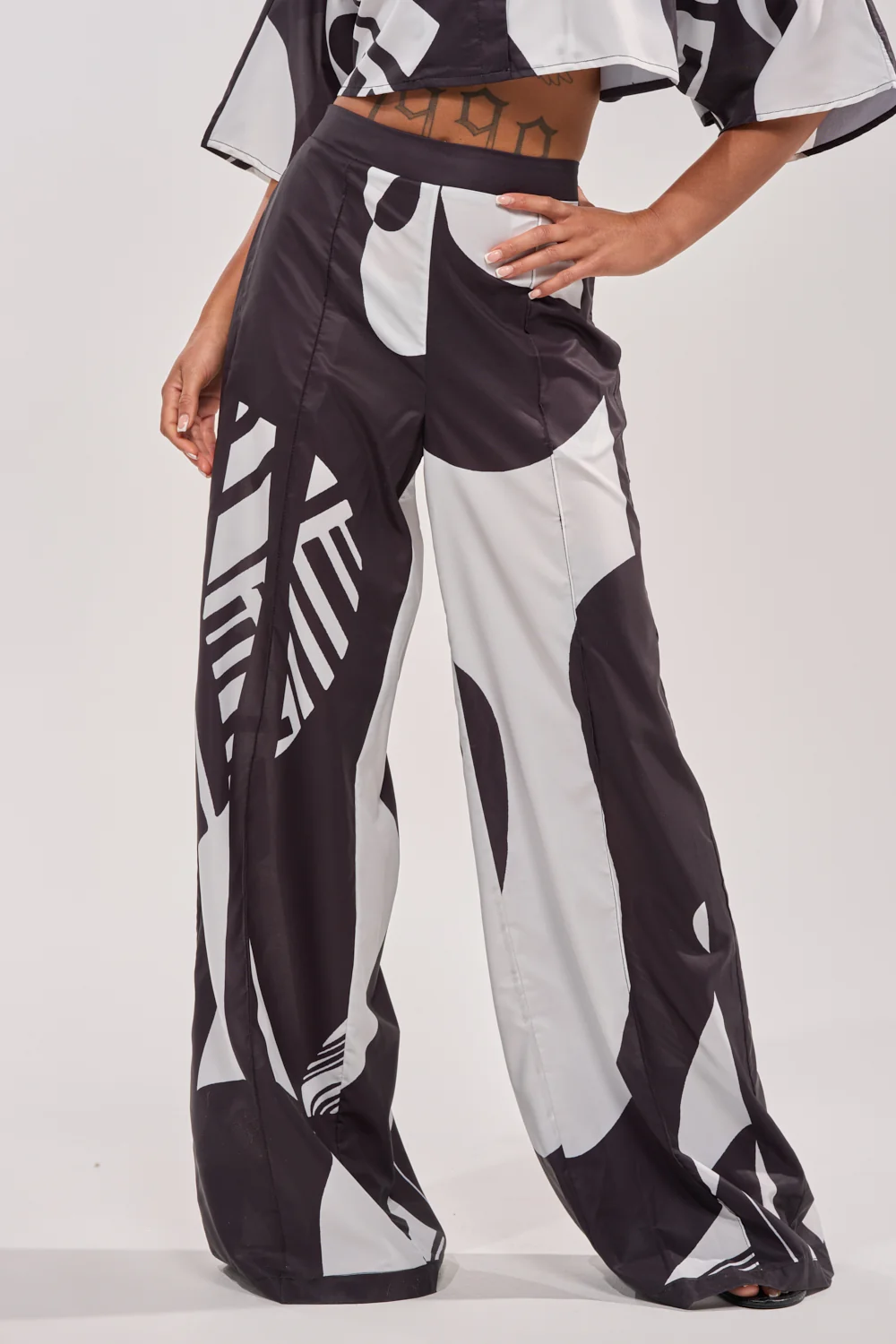 NOIR GODDESS PALAZZO PANT - Akira Wear