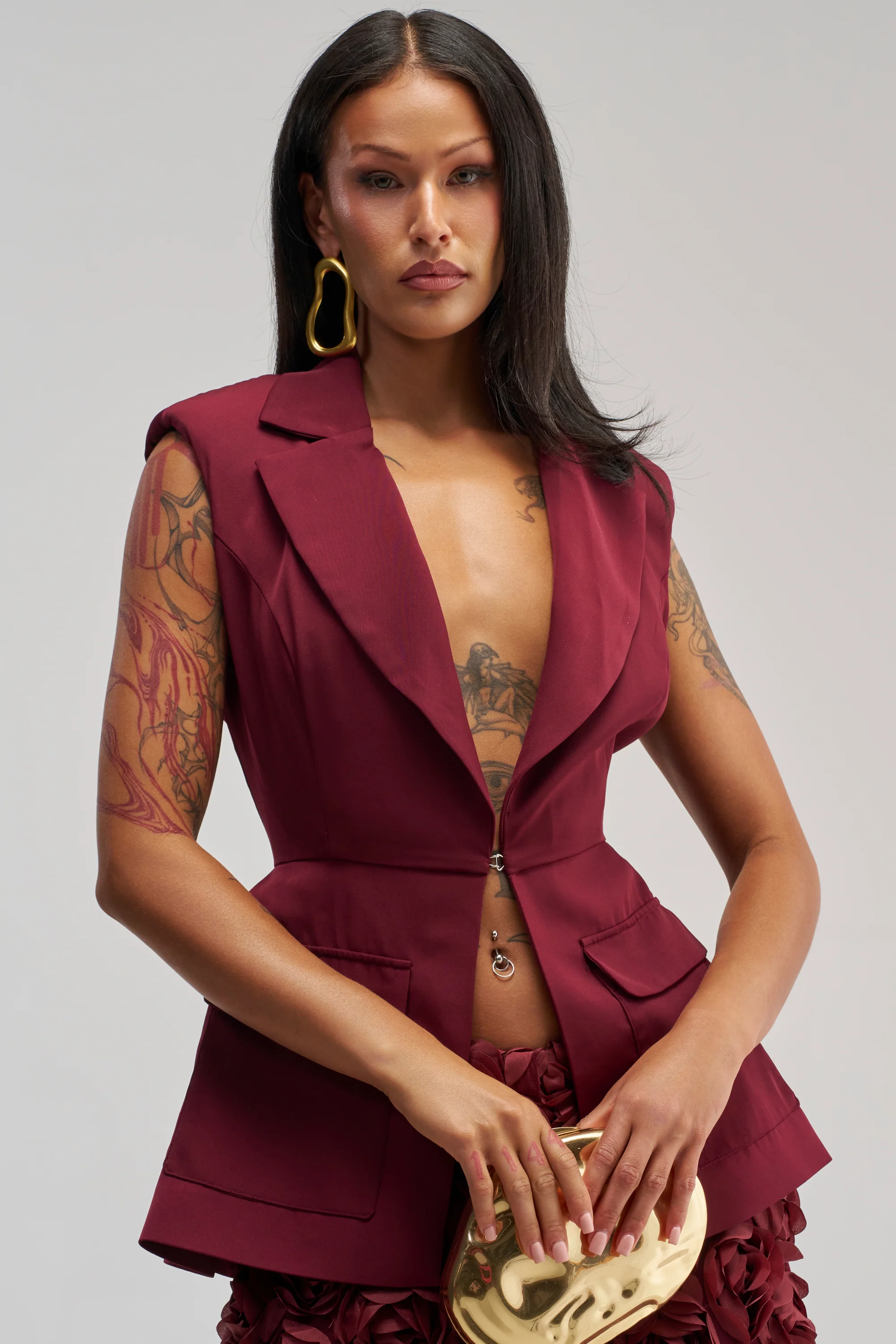 NAOMI BLAZER VEST IN BURGUNDY - Akira Wear