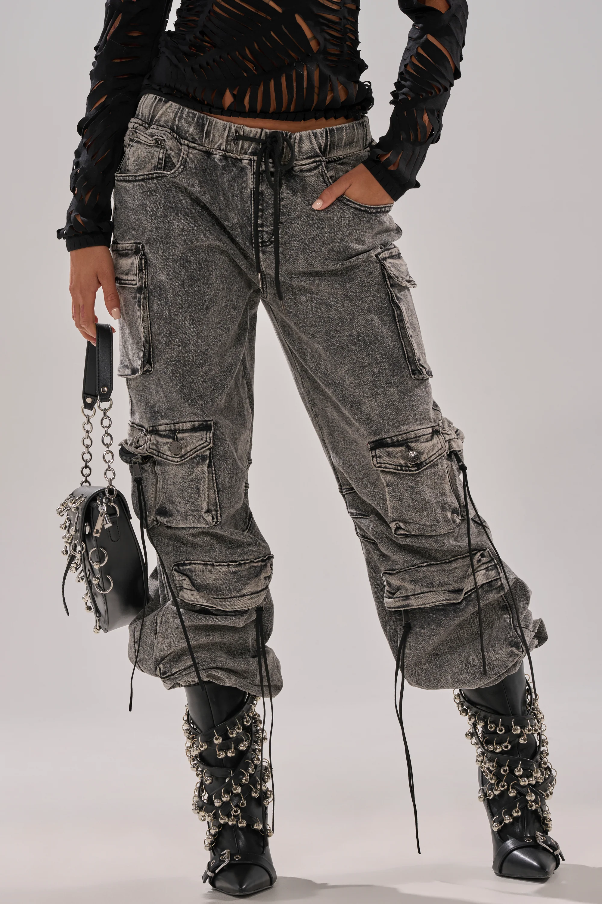 CARGO FOR DAYS DENIM JOGGER - Akira Wear