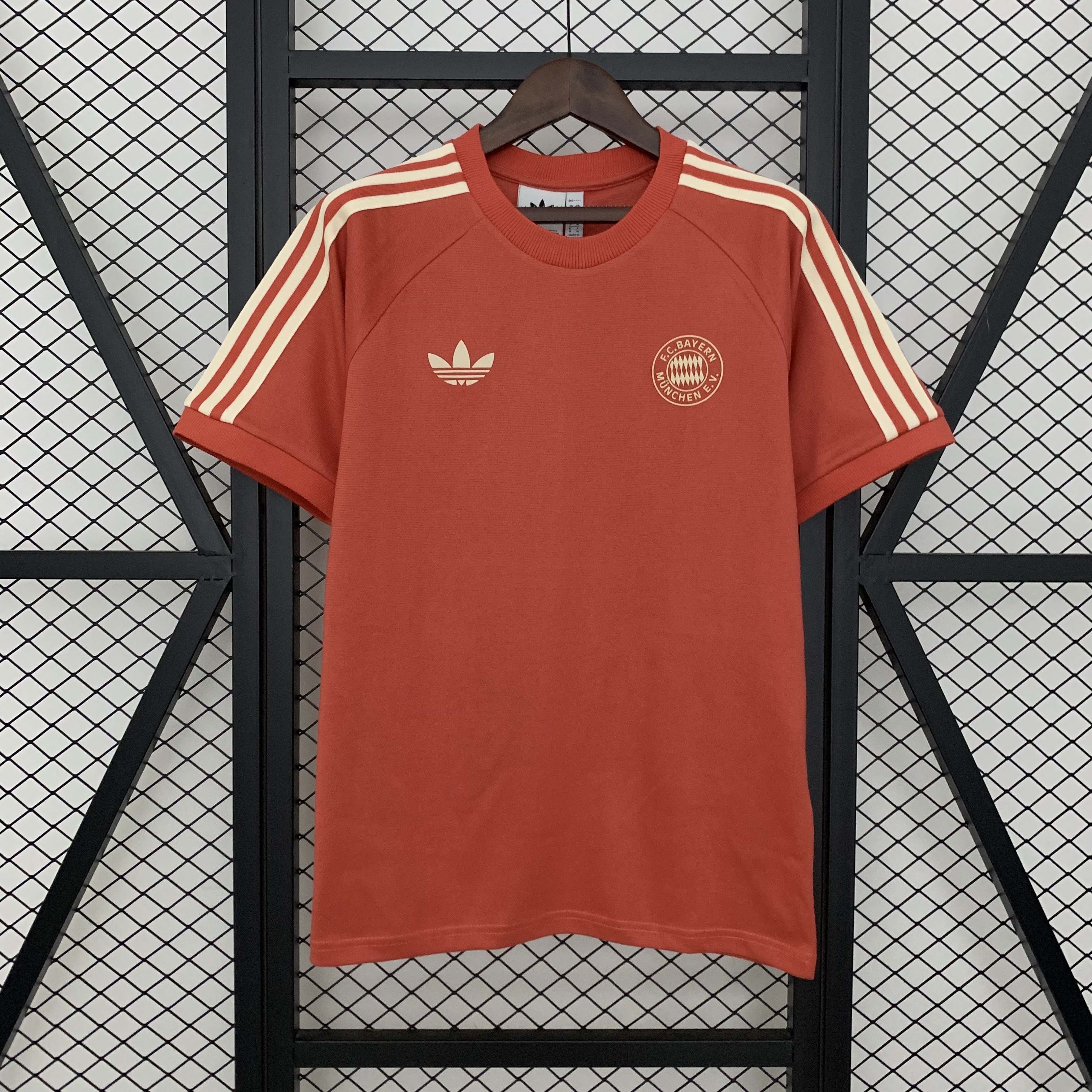 Bayern Munich Soccer Jersey Cotton Custom T-shirt 2025/26 - Jersey