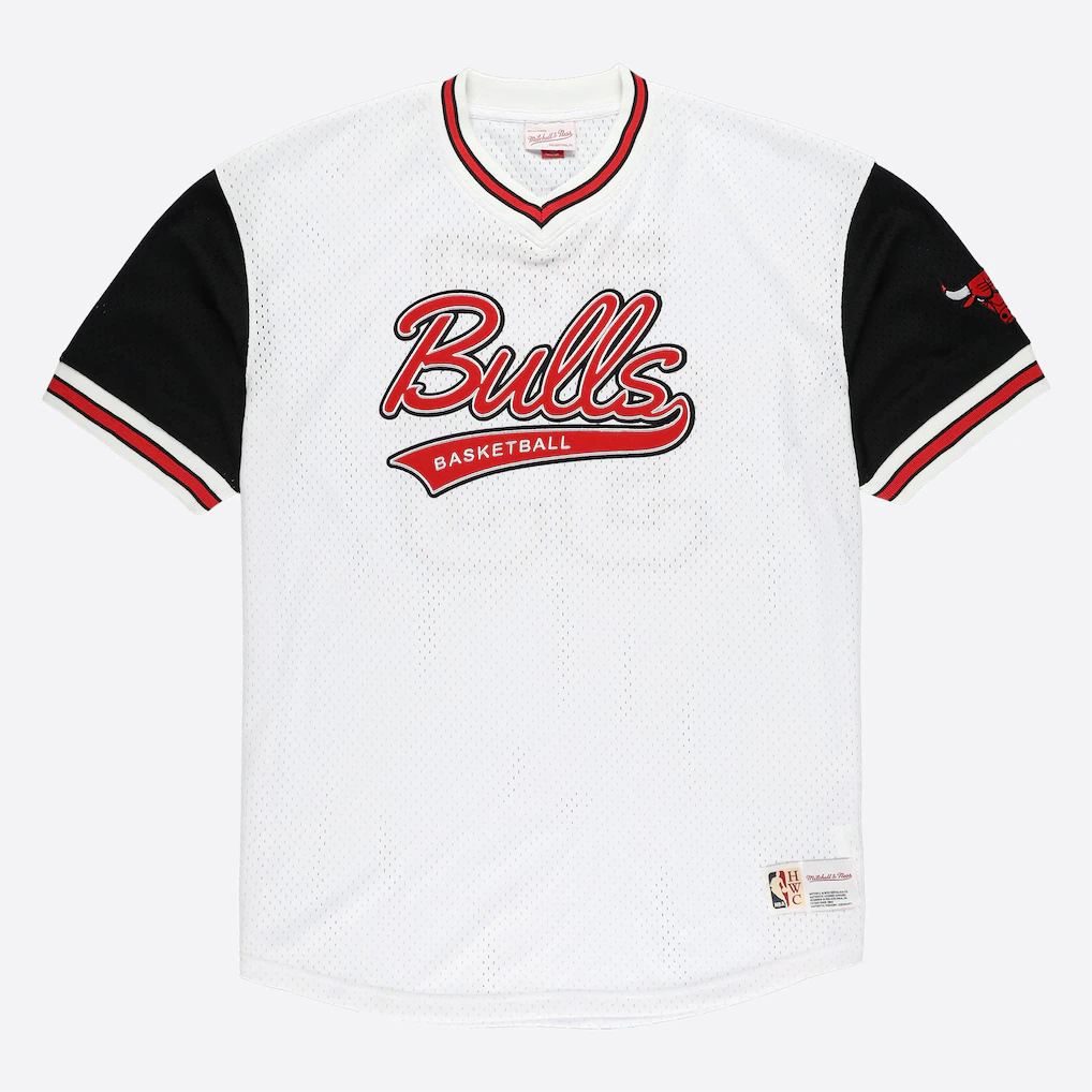 Men's Chicago Bulls Scottie Pippen Mitchell & Ness White Player Mesh V-Neck Shirt - Jersey