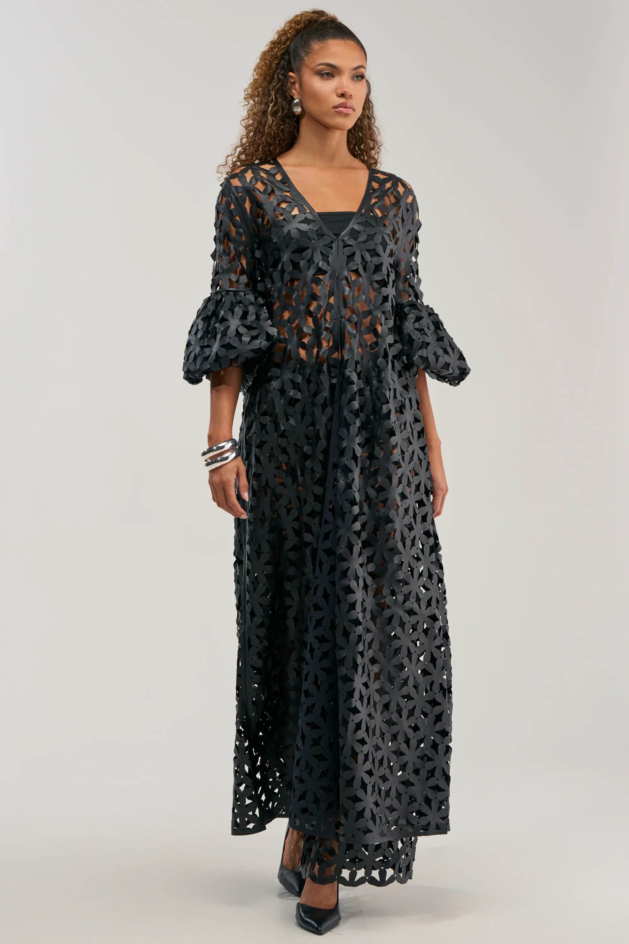 LEAH DUSTER IN BLACK - Akira Wear