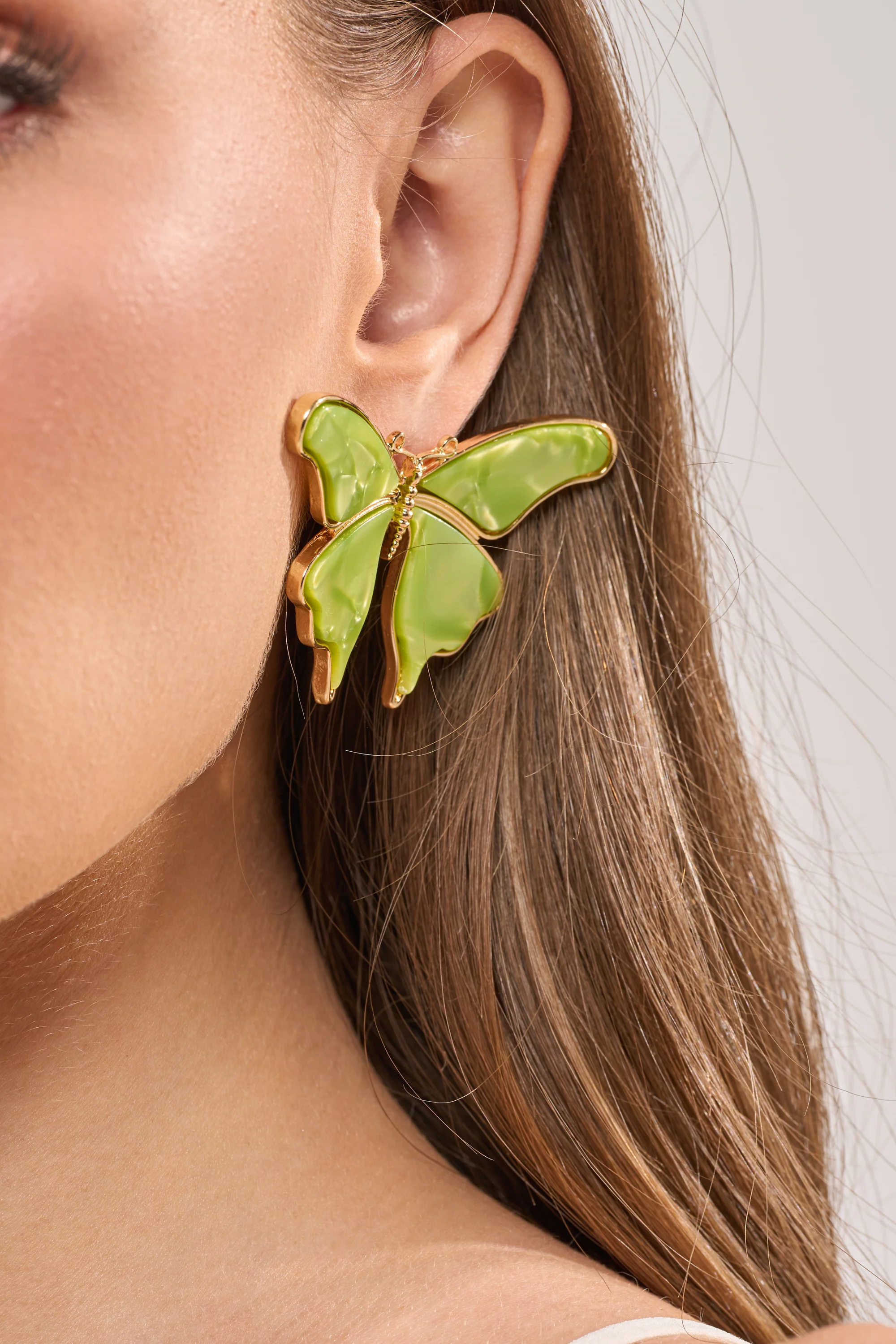 FLY AWAY EARRING - Akira Wear