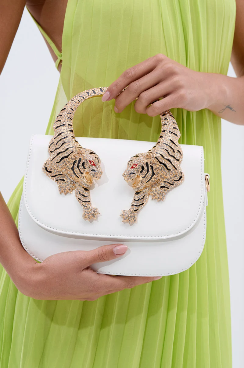 LUXE LIFE PURSE - Akira Wear