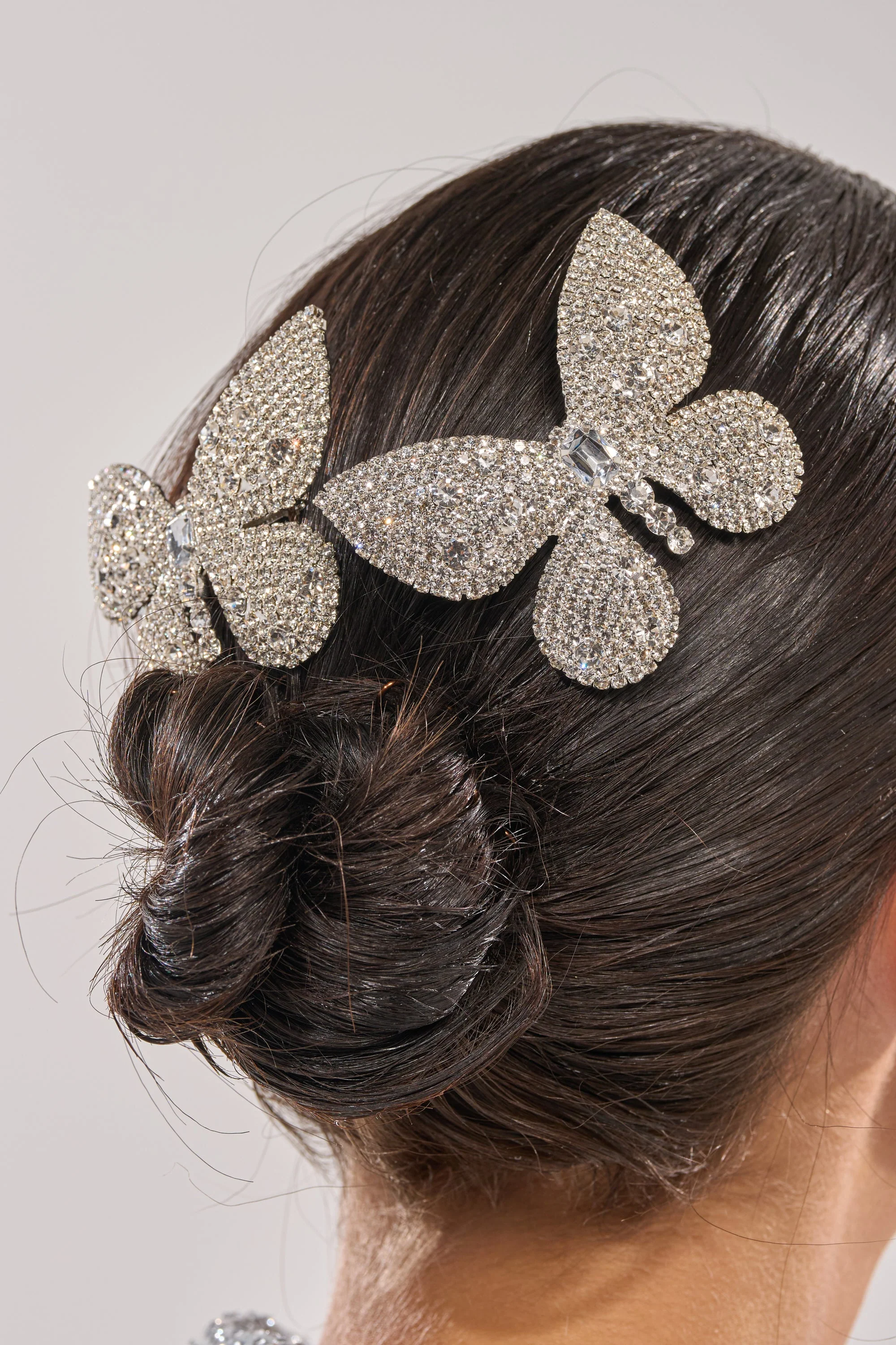 FLY AWAY HAIR CLIP SET - Akira Wear