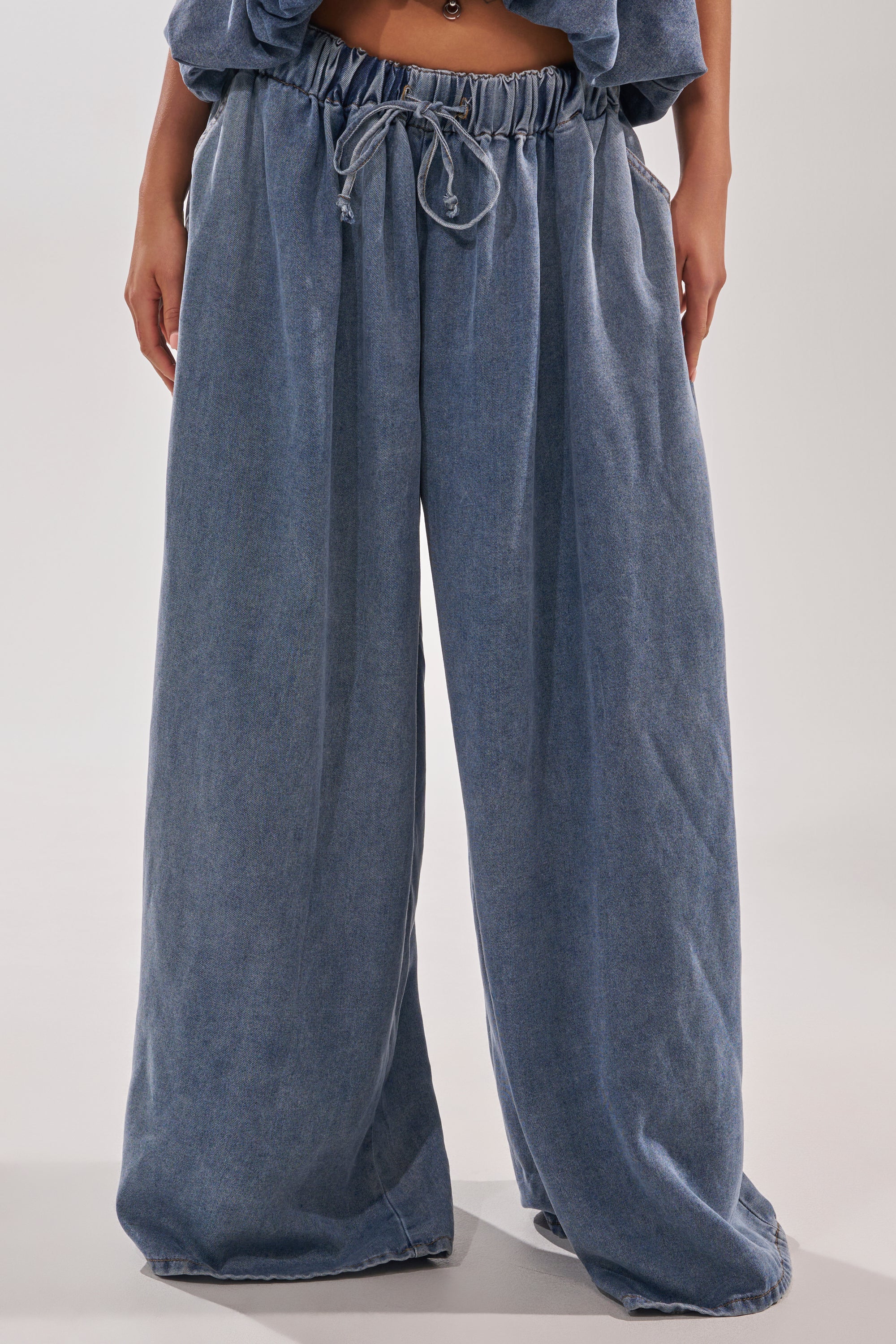 DENIM FOR DAYS JOGGER - Akira Wear