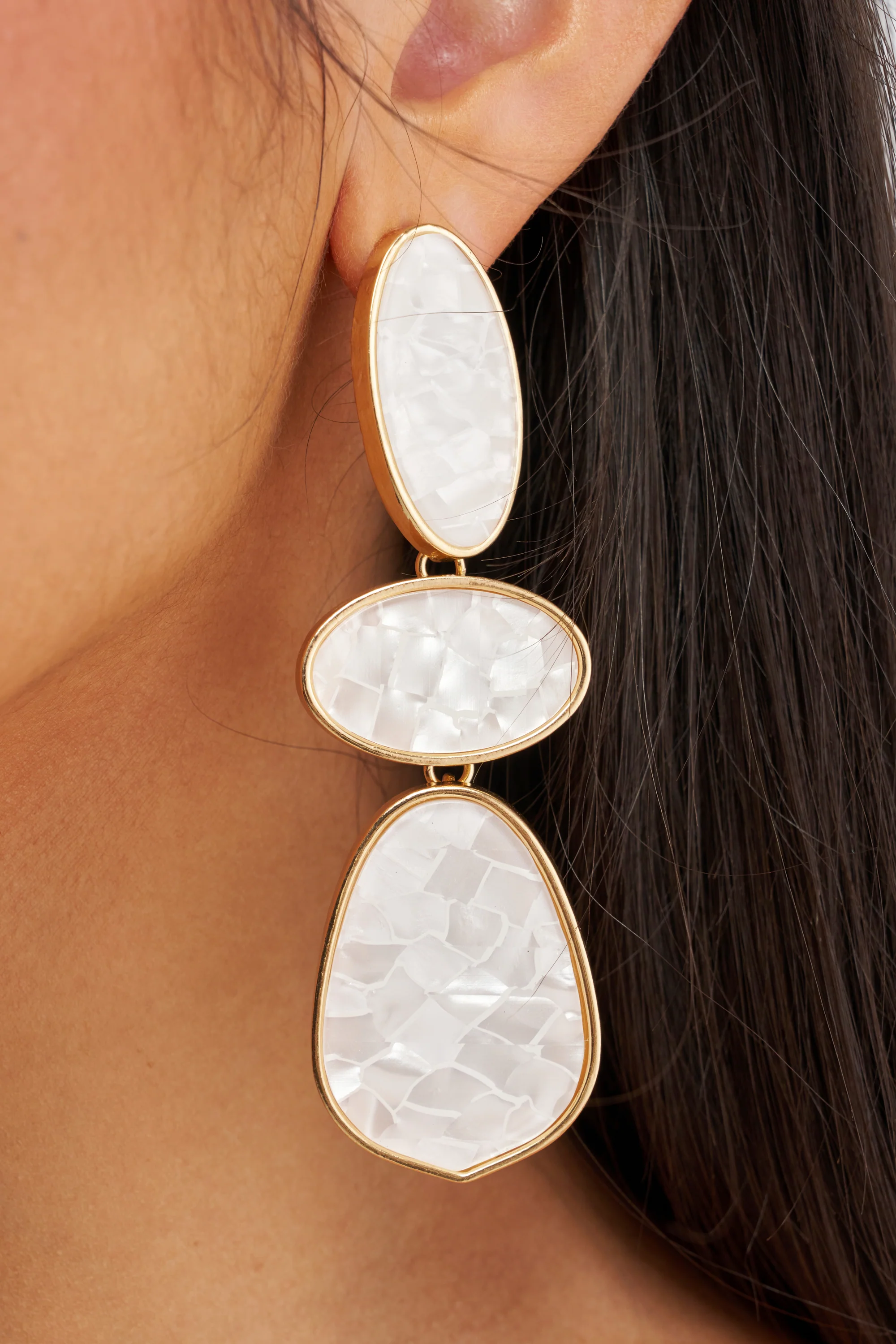 TRIPLE DROP EARRINGS IN WHITE - Akira Wear