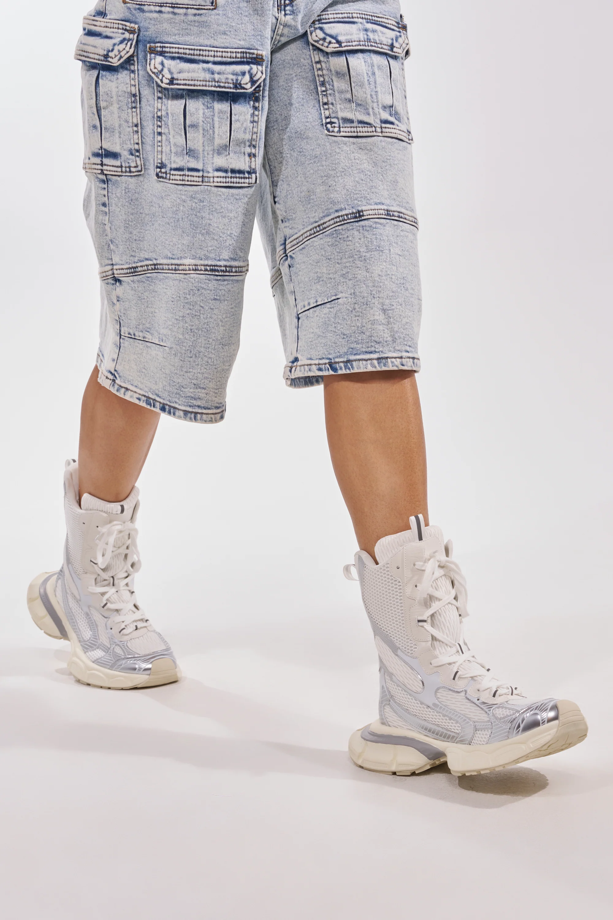 AZALEA WANG YVONNE WHITE LACE UP SNEAKER - Akira Wear