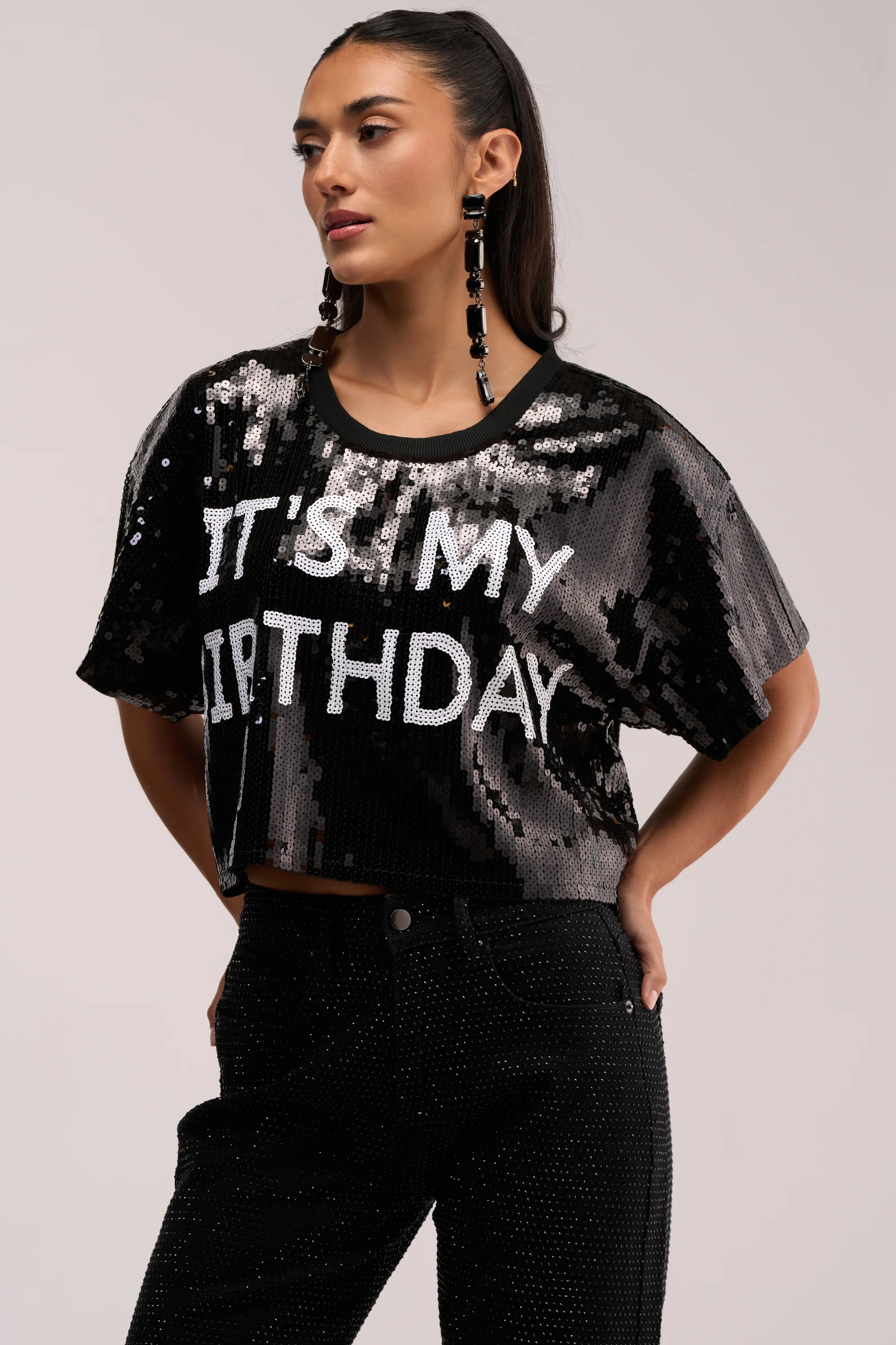 IT'S MY BIRTHDAY SEQUIN T-SHIRT - Akira Wear