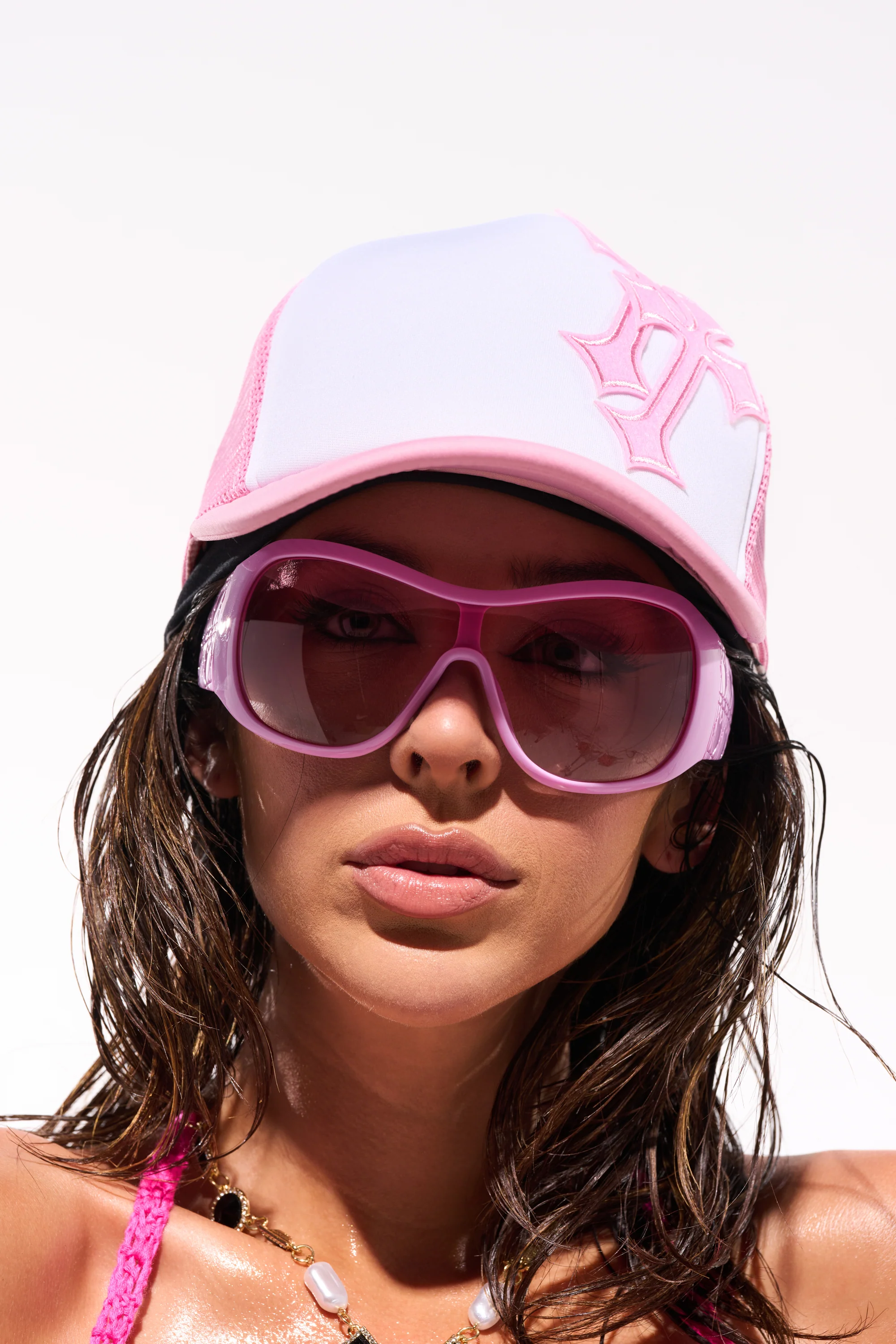 BUBBLEGUM SUNGLASSES - Akira Wear