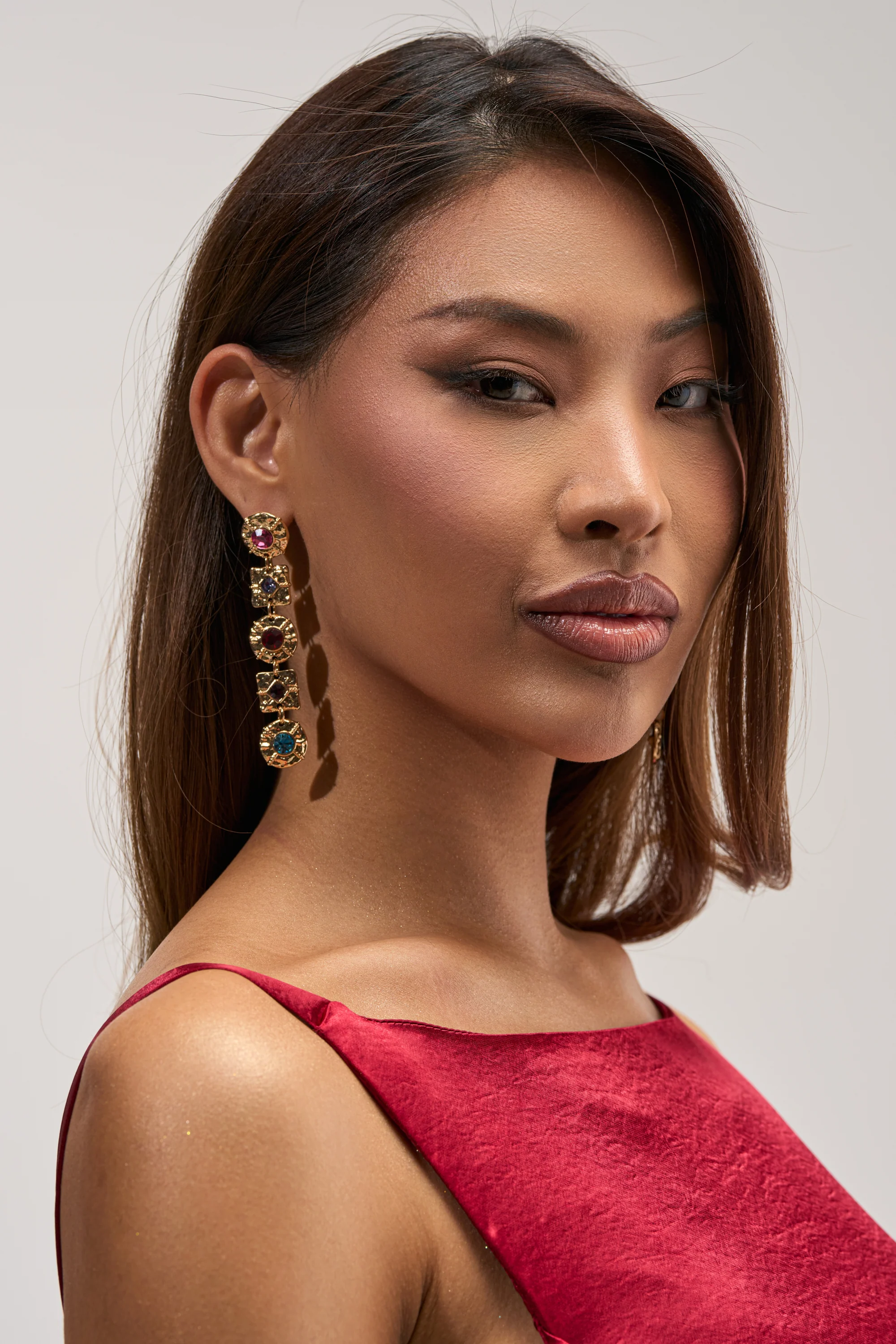 MULTI-STONE CHANNEL EARRINGS - Akira Wear