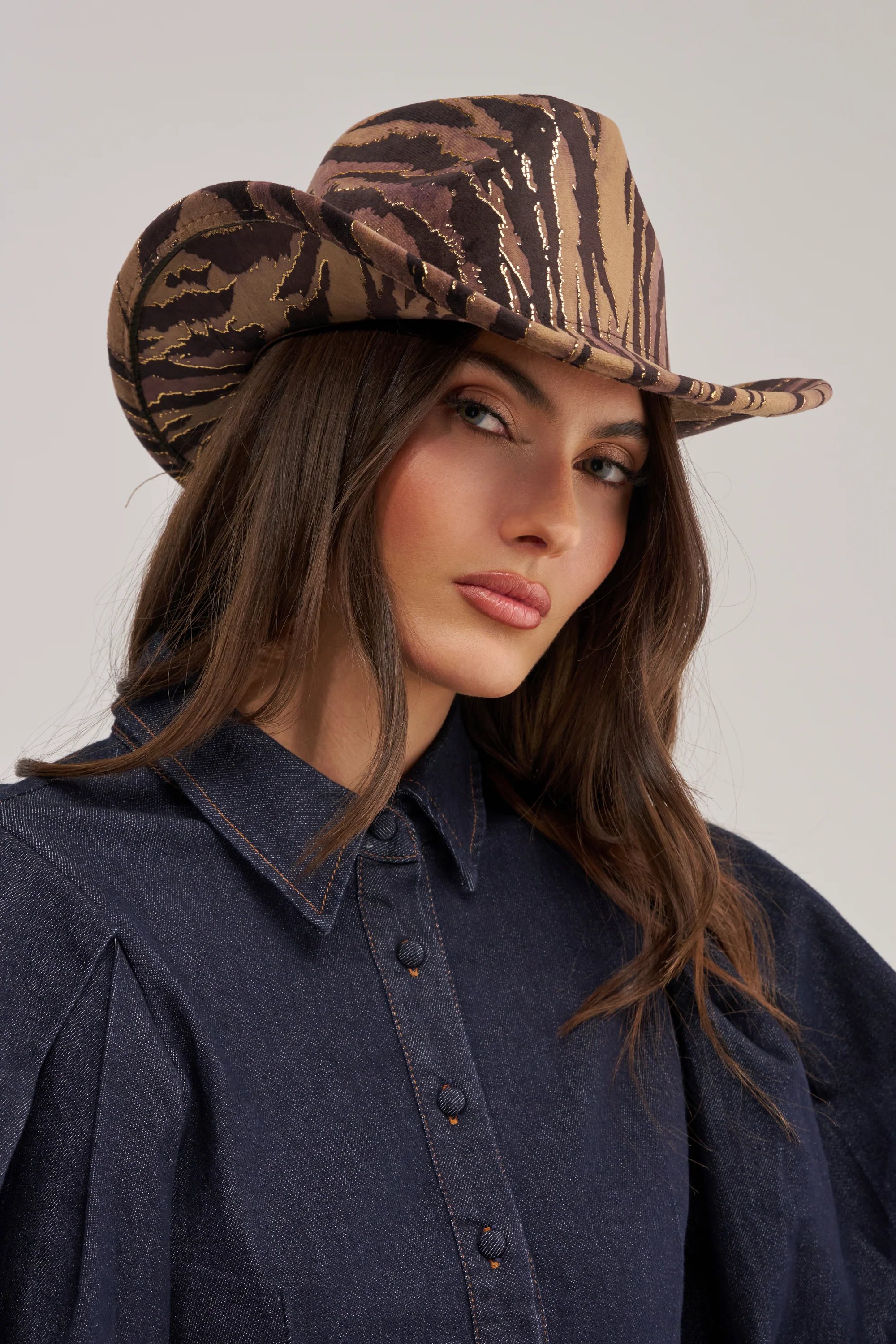 WILD ONE VELVET COWBOY HAT - Akira Wear