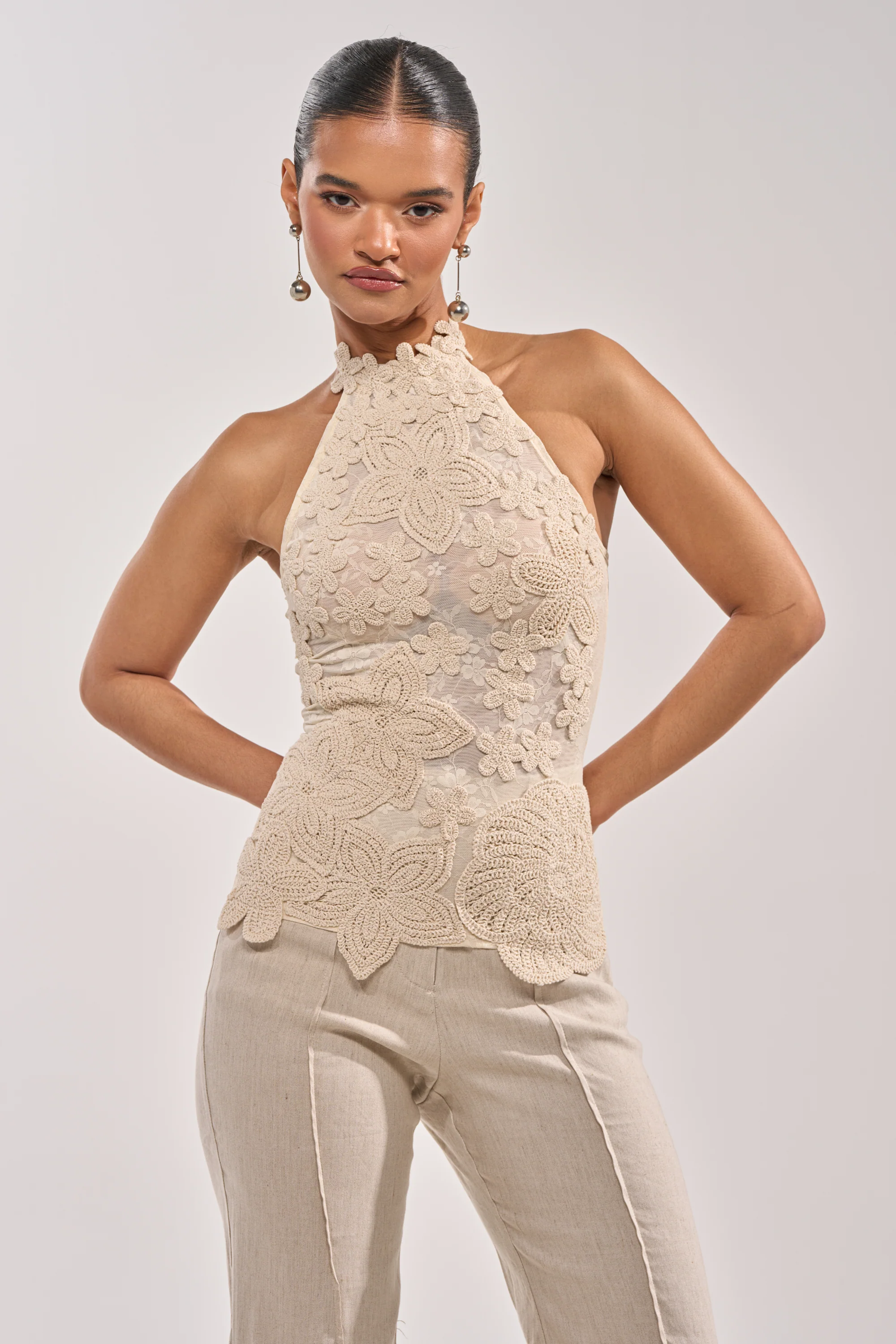 SANDY BEACHES MESH EMBROIDERED TOP - Akira Wear